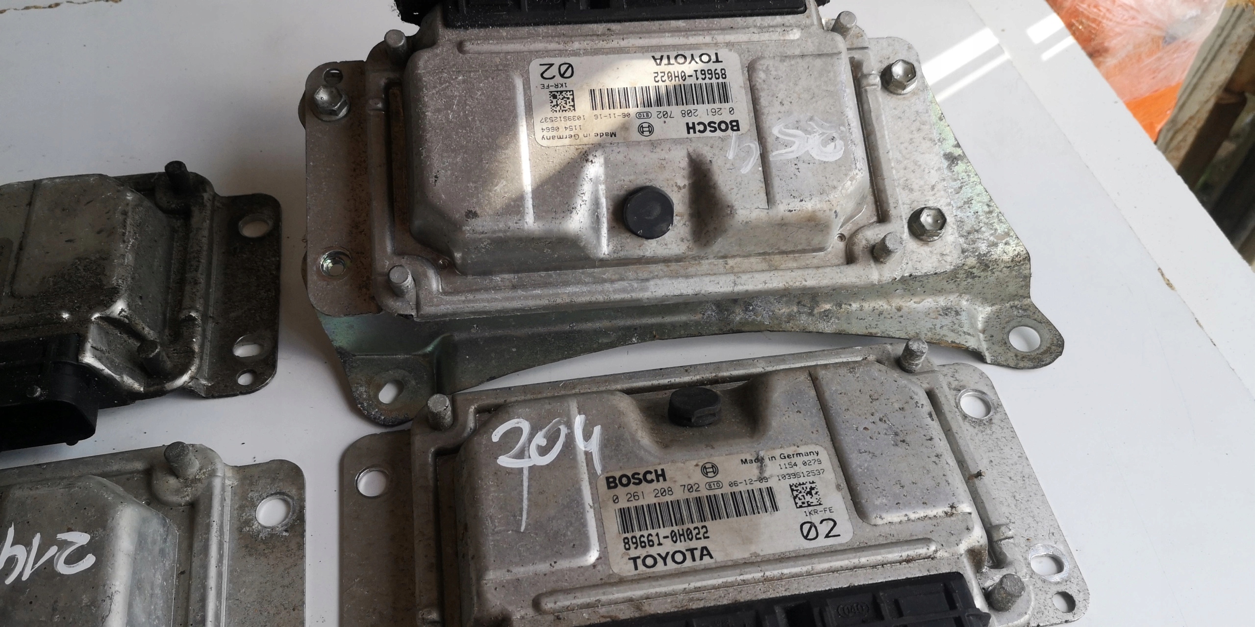 computer ECU TOYOTA AYGO 0261208702 89661-0H022 10