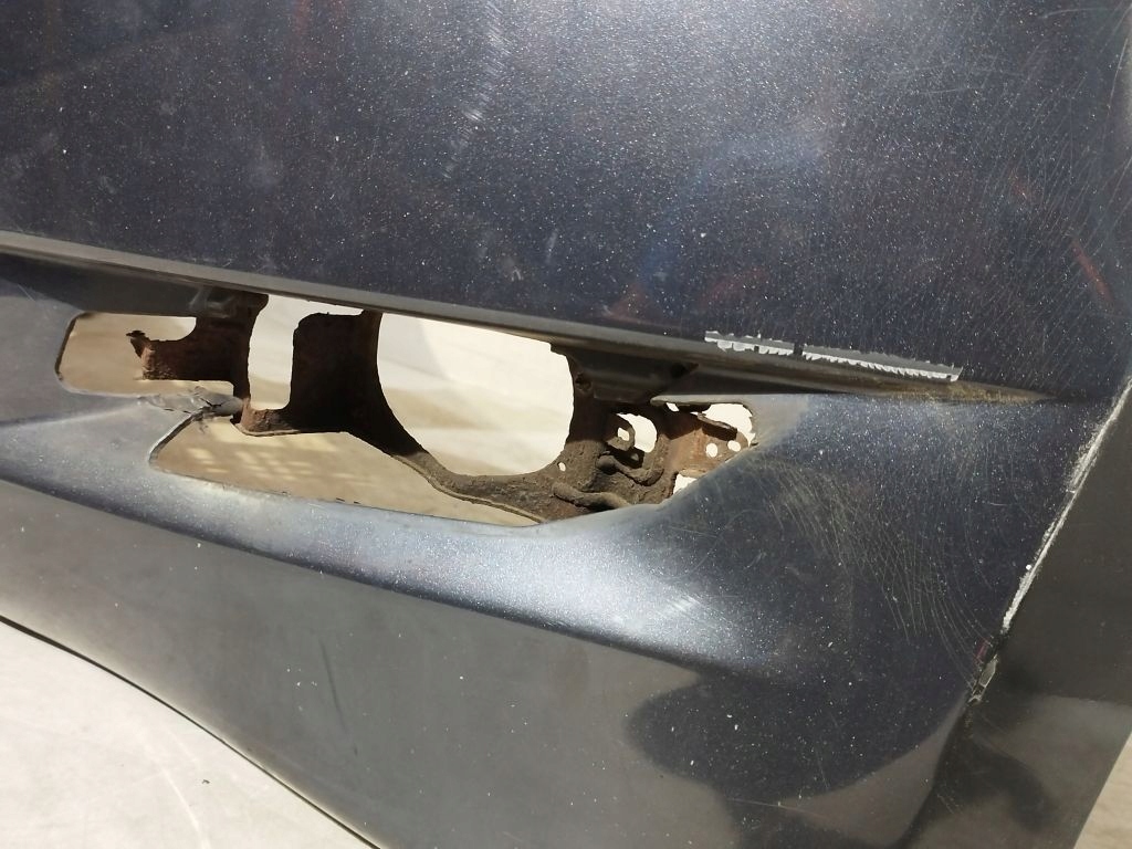Honda FRV bumper front front NH684P