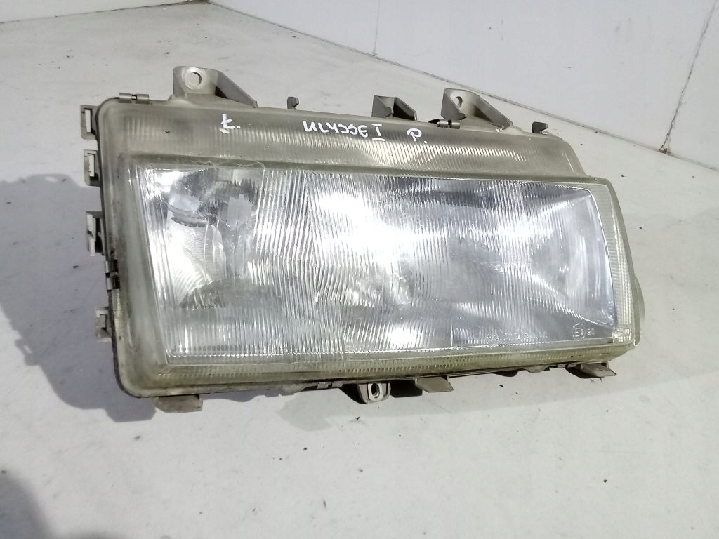 Fiat Ulysse and light right front front
