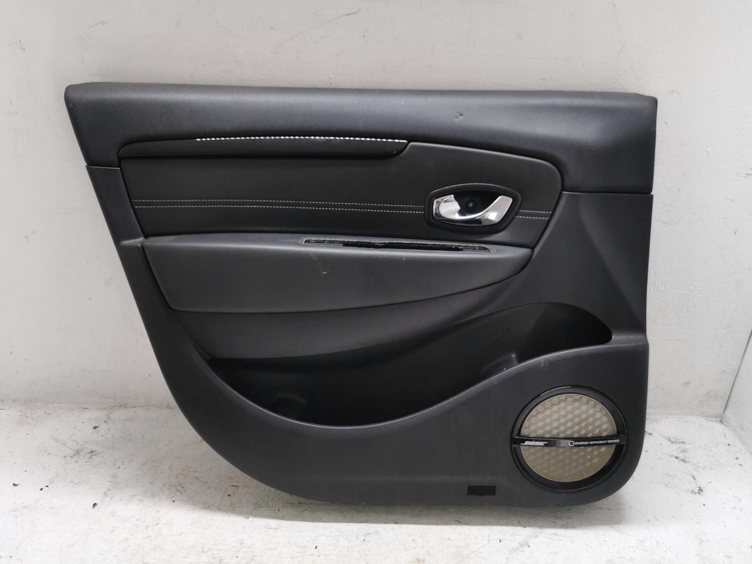 BOCZEK DRZWI LEWY PRZÓD RENAULT SCENIC III 08-16