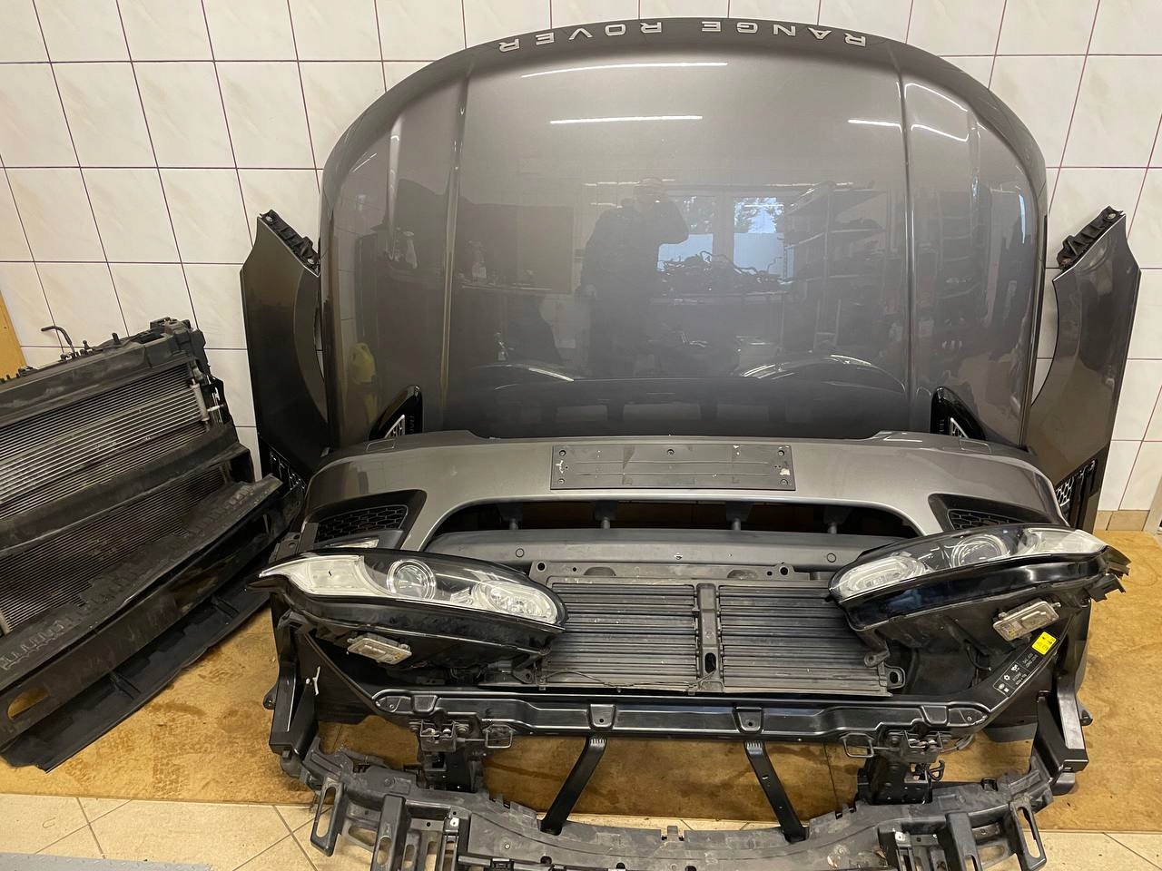 PRZÓD MASKA ZDERZAK LAMPY 14PIN BELKA CHŁODICY OKULARY PAS RR SPORT L494