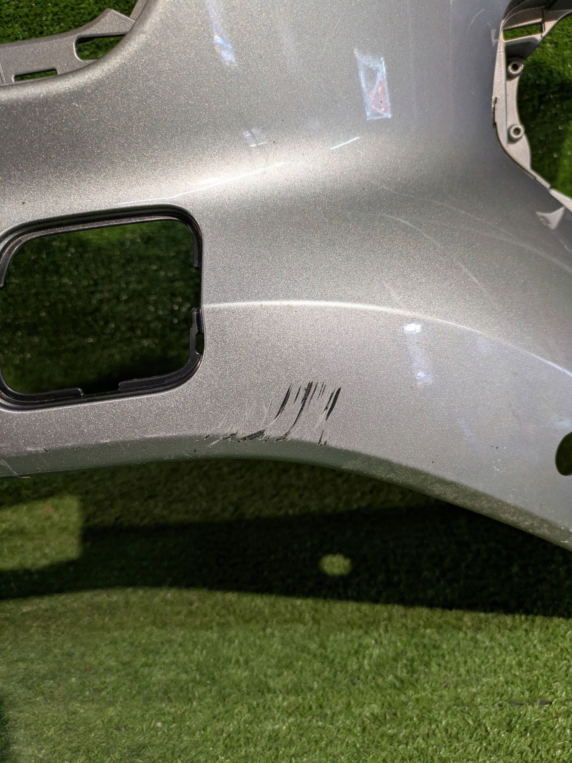 front bumper front TOYOTA HIGHLANDER IV 19- NR.Z9123