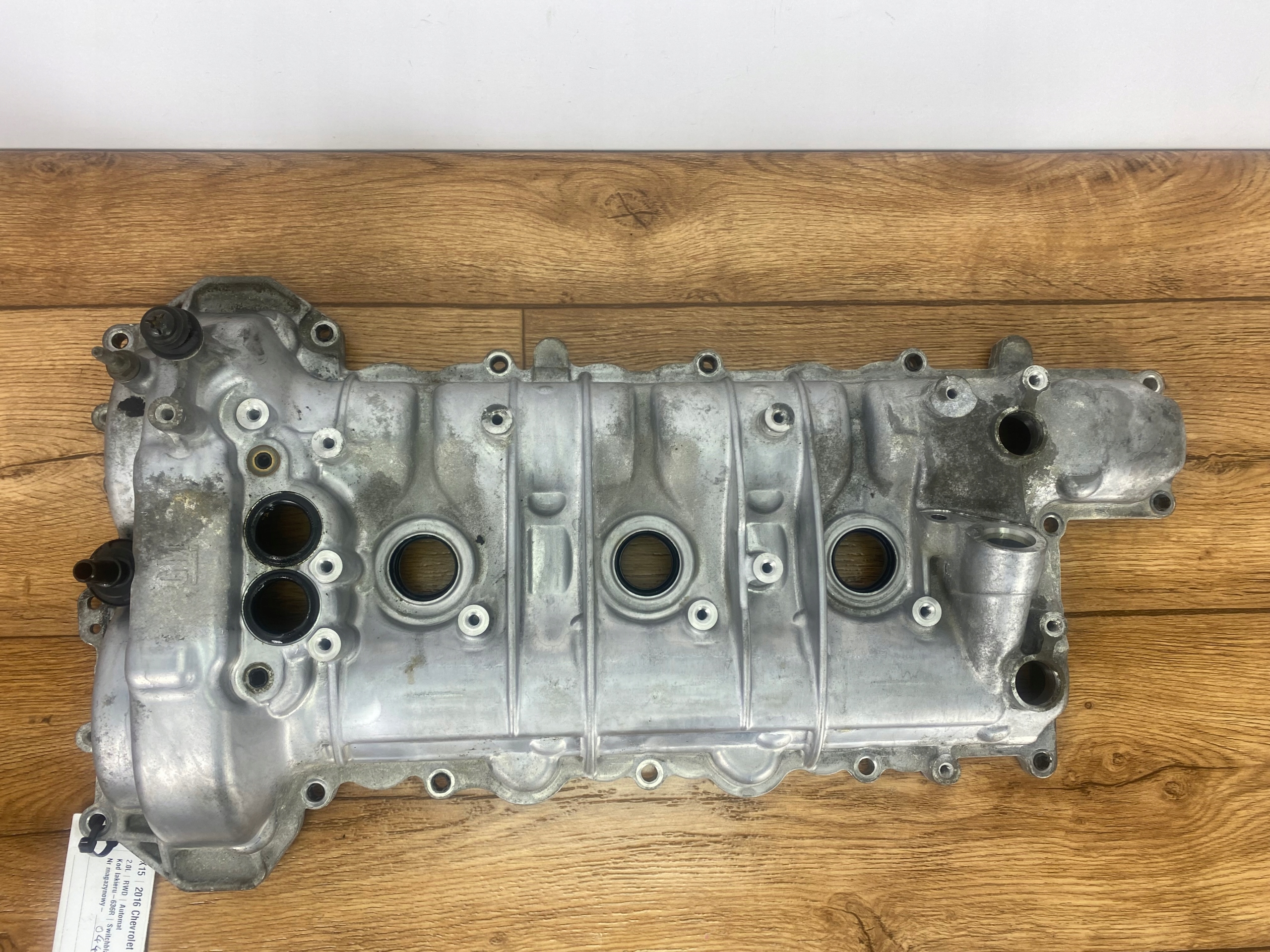 Abdeckung der Ventile Chevrolet Camaro 2016+ USA