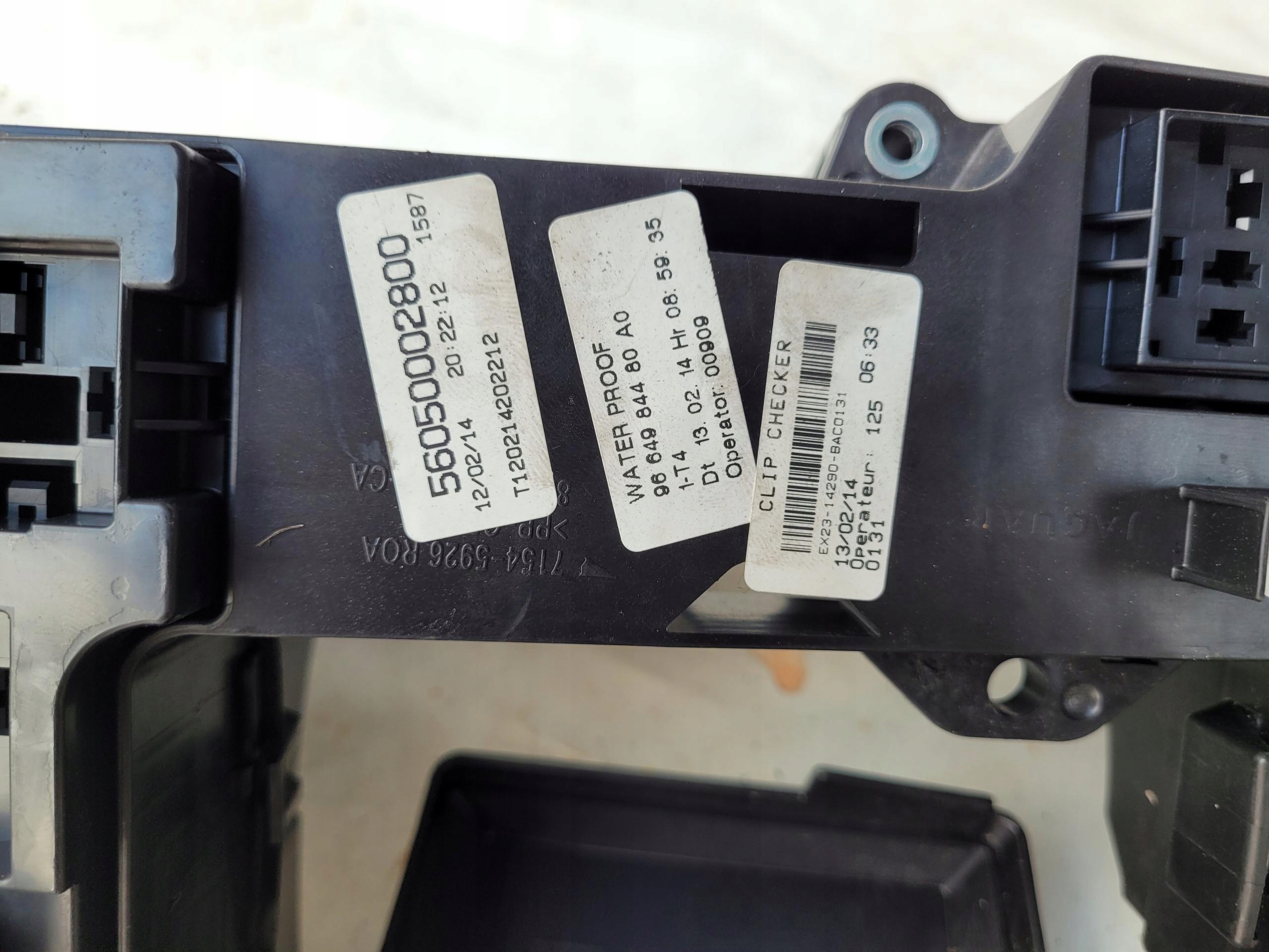 Module fusibles JAGUAR XF X250 3.0