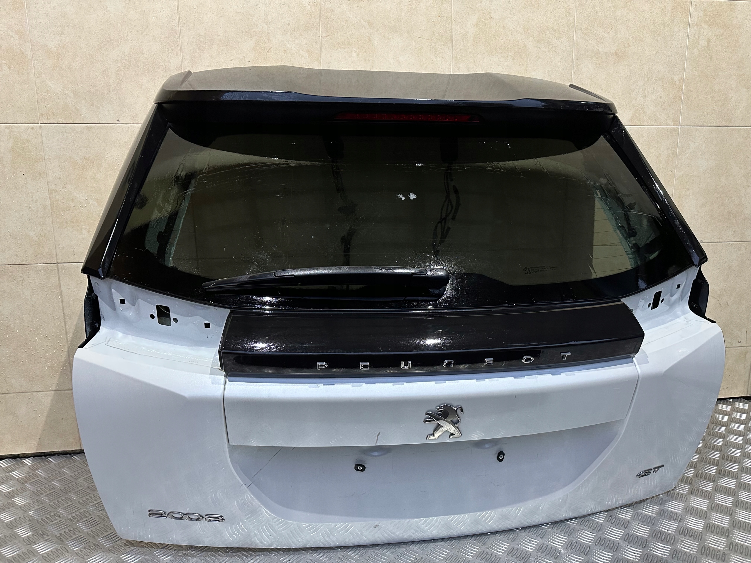 boot doors PEUGEOT 2008 II GT LINE + KAMERA