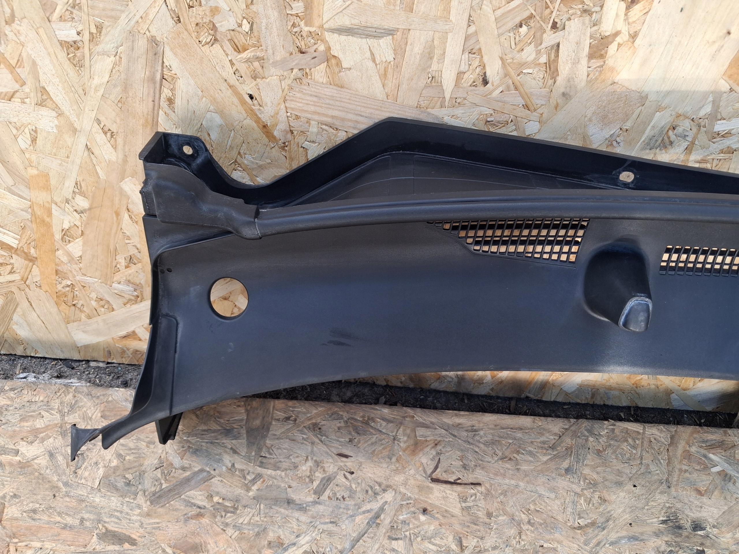 torpedo plastic KIA SPORTAGE V 86151R2000