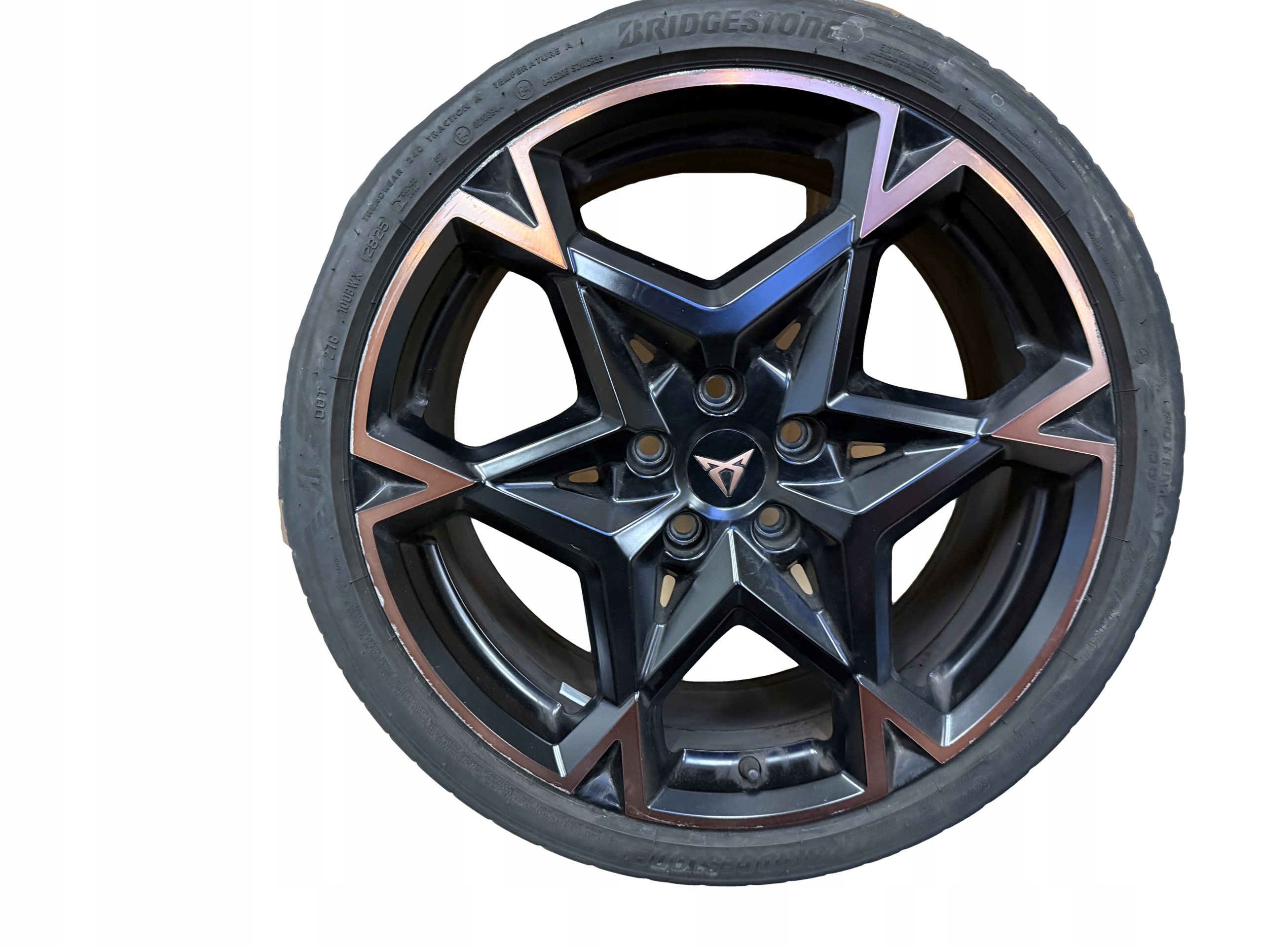 CUPRA LEON 5FA wheels discs 235/35R19 BRIDGESTONE
