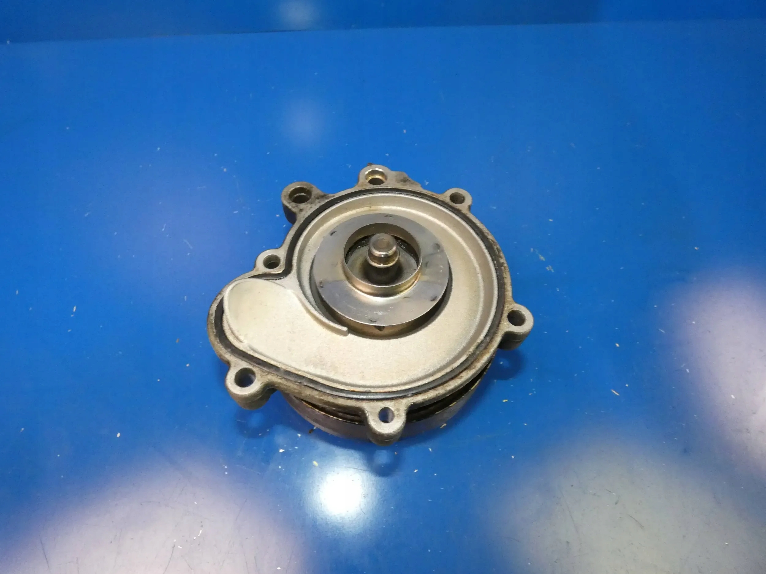 Mercedes C KLASA W204 W212 W207 1.8 CGI water pump