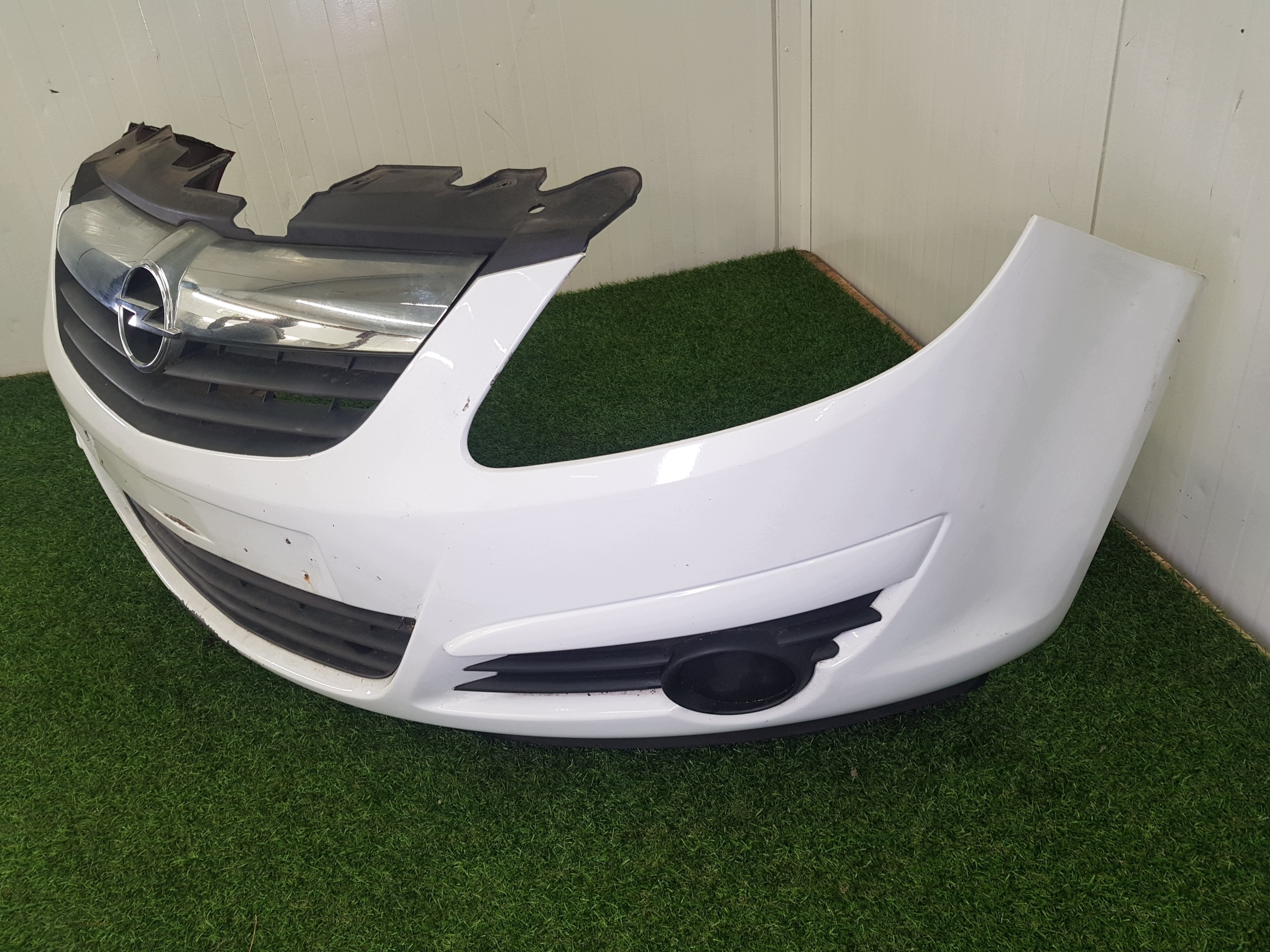 stoßstange vorne vorne OPEL CORSA D