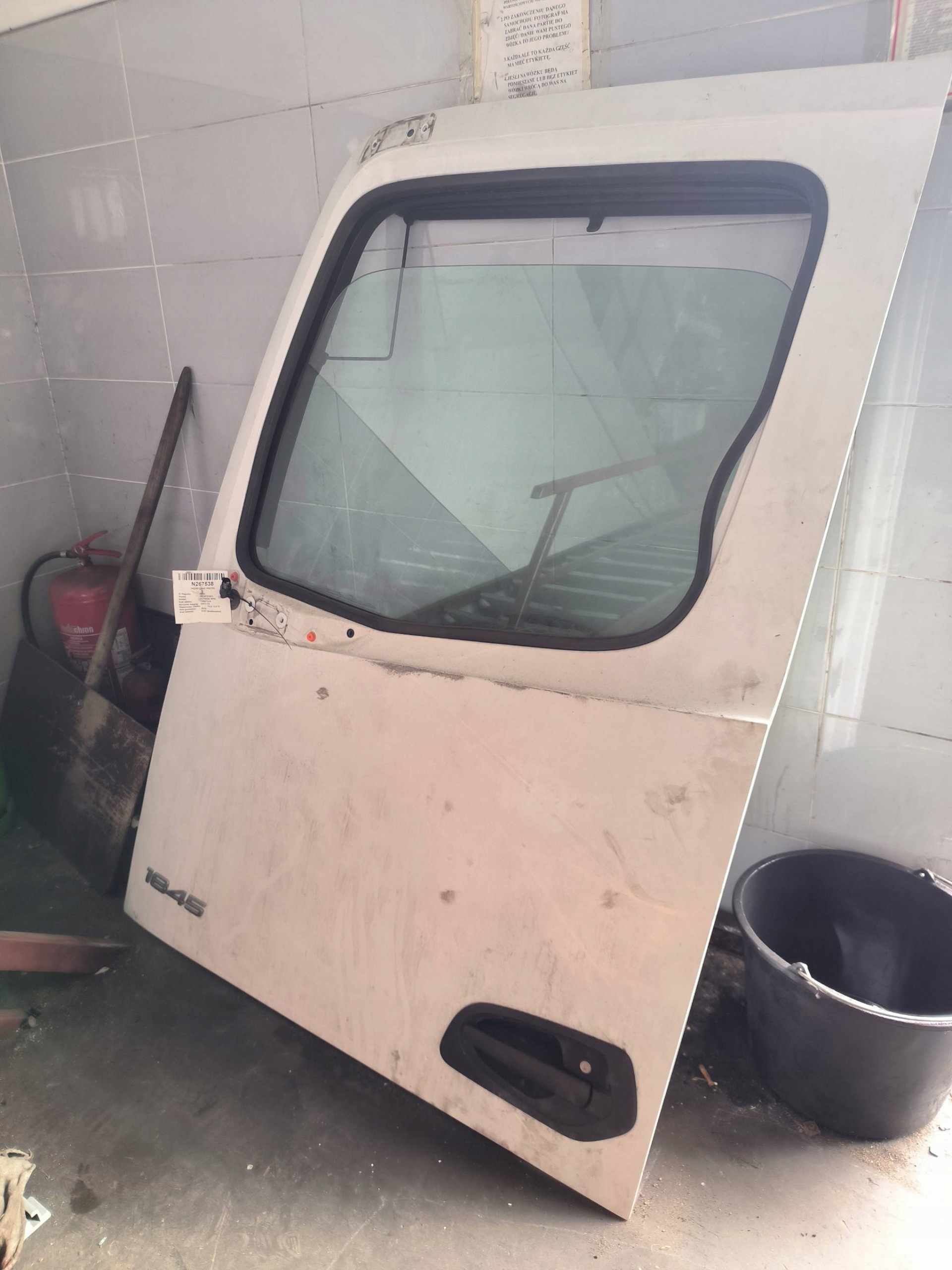 door left front 9147 MERCEDES ACTROS MP4