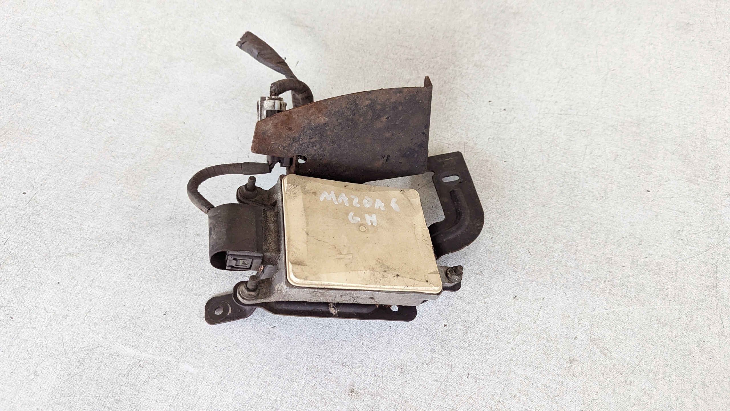 MODUŁ CZUJNIK RADAR MARTWEGO POLA MAZDA 6 GH