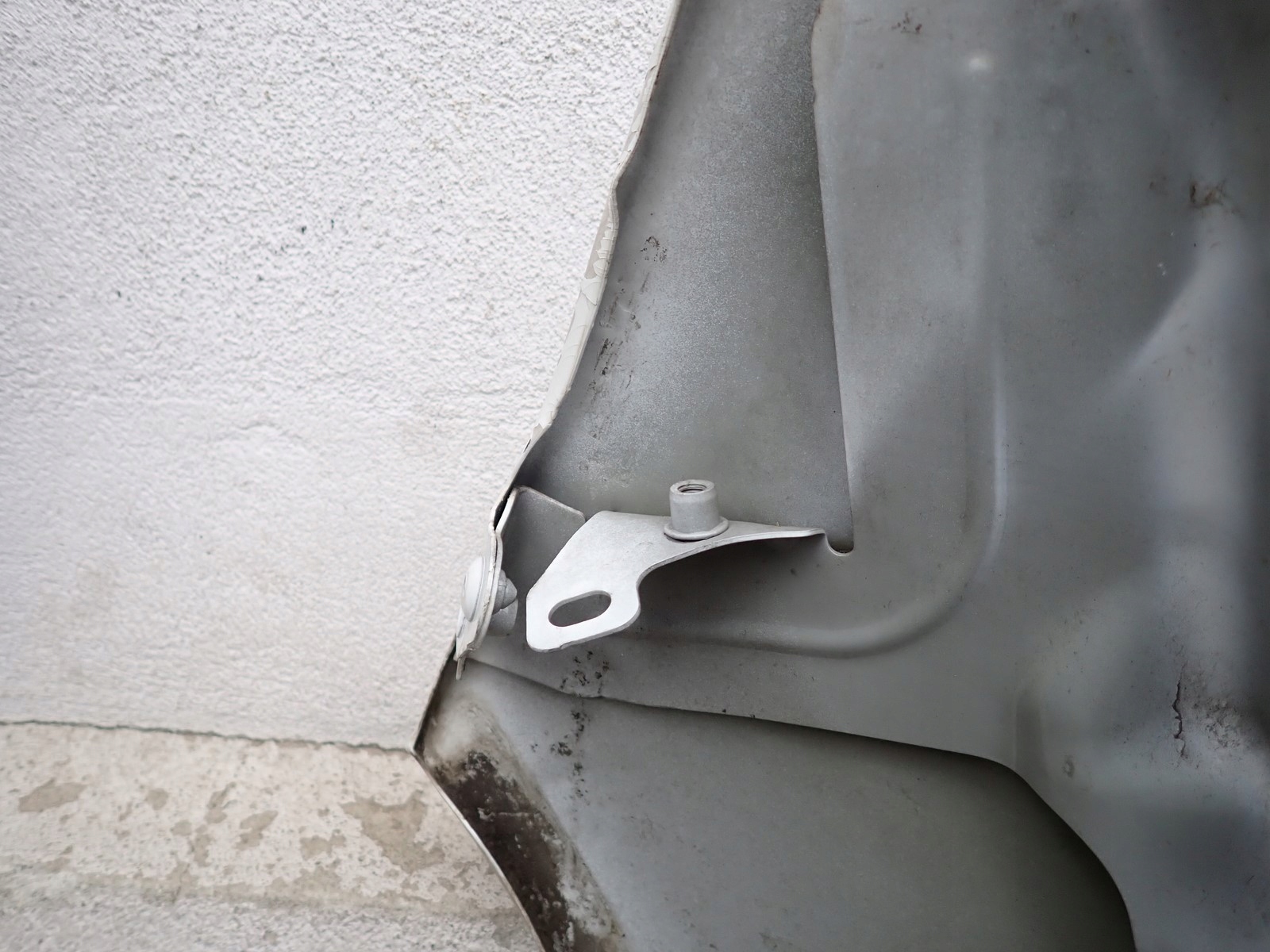 fender right front front JAGUAR XJ X351 2010-2019R AW9316005AH
