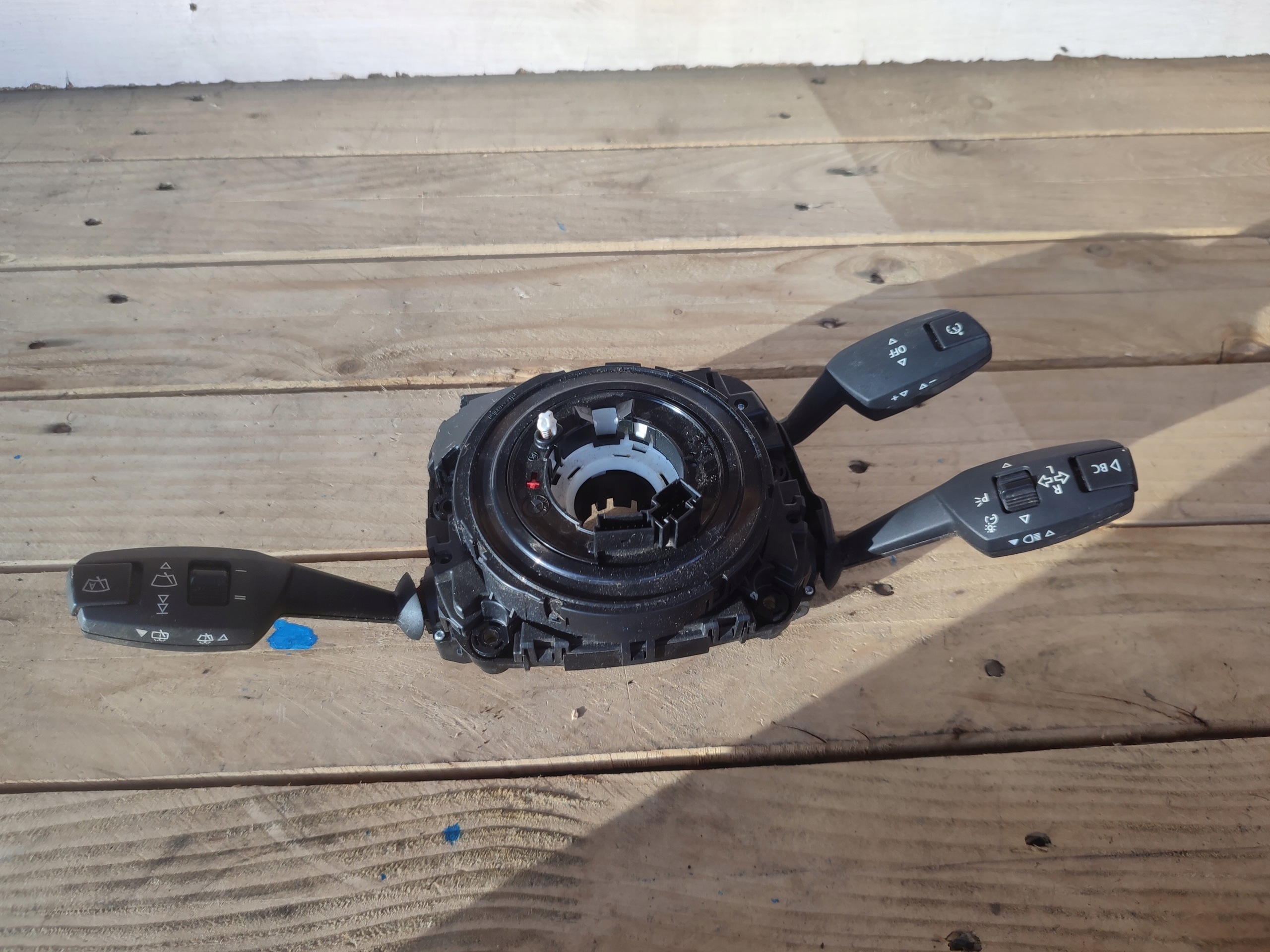 commande levier commodo sous volant feux anneau ZWIJAK BMW 1 E87 9123043