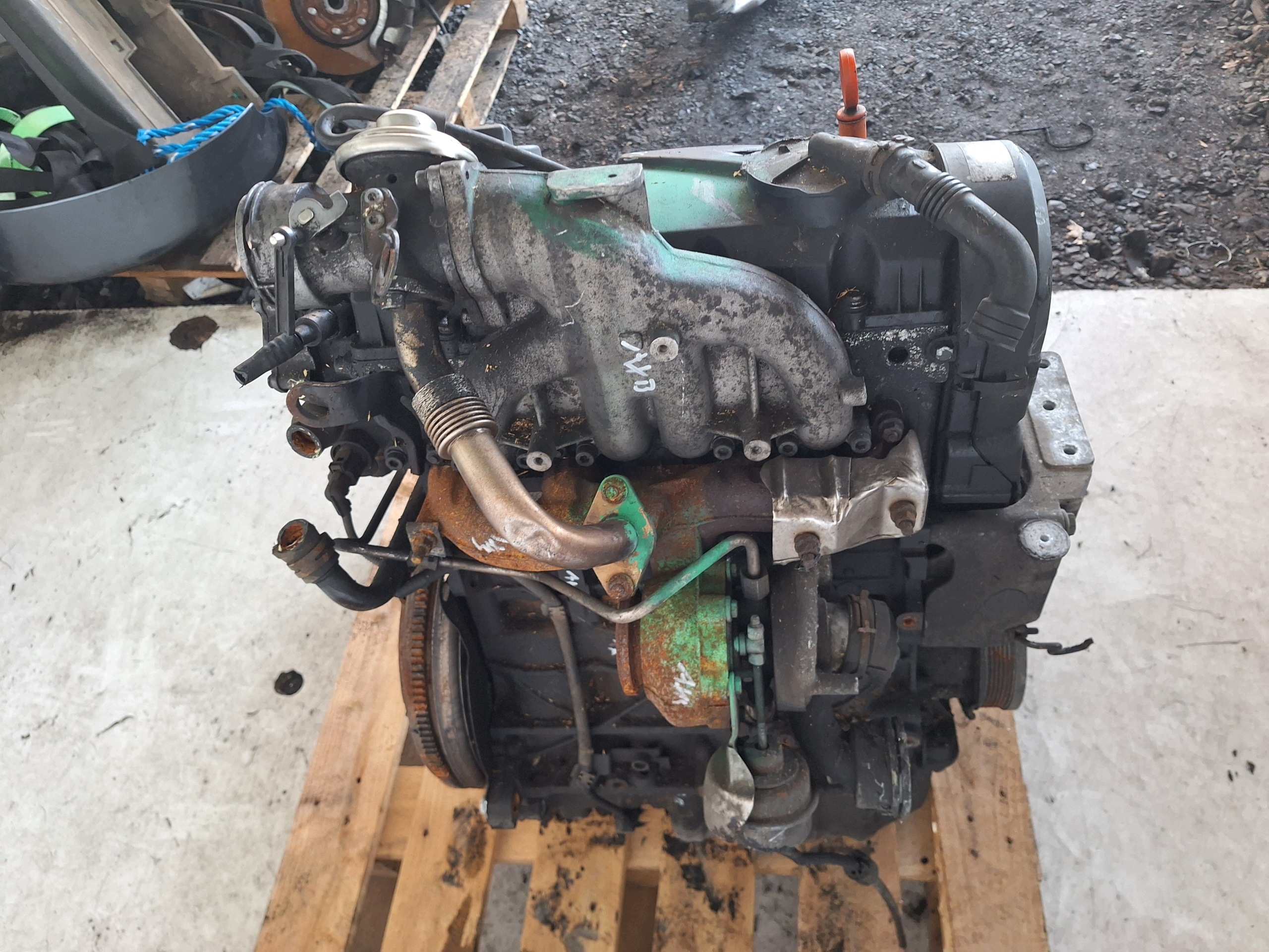 VOLKSWAGEN TRANSPORTER T5 03-10 engine 1.9 TDI AXB 105KM