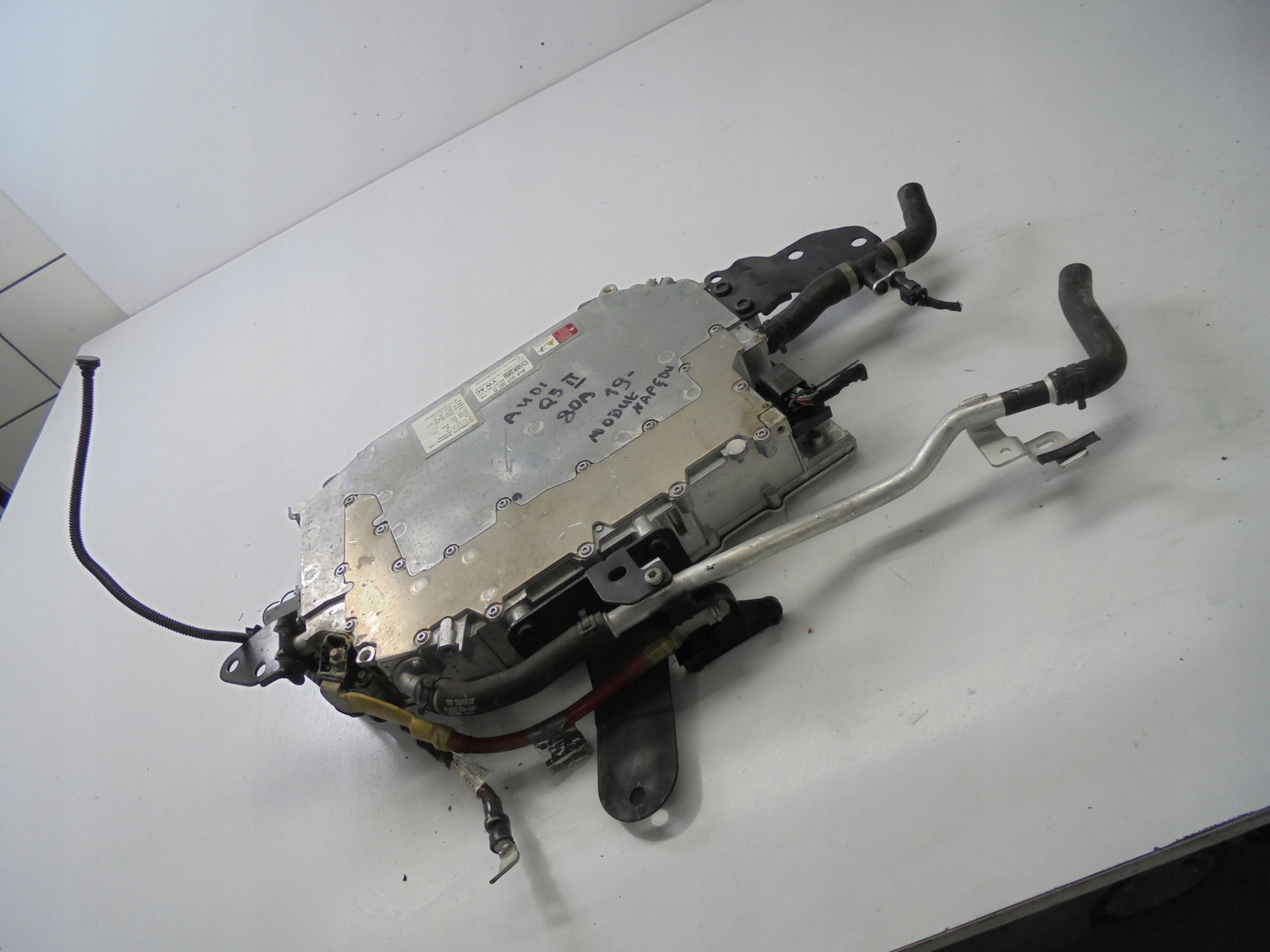 Audi Q5 SQ5 2017 Falownik / Przetwornica napięcia