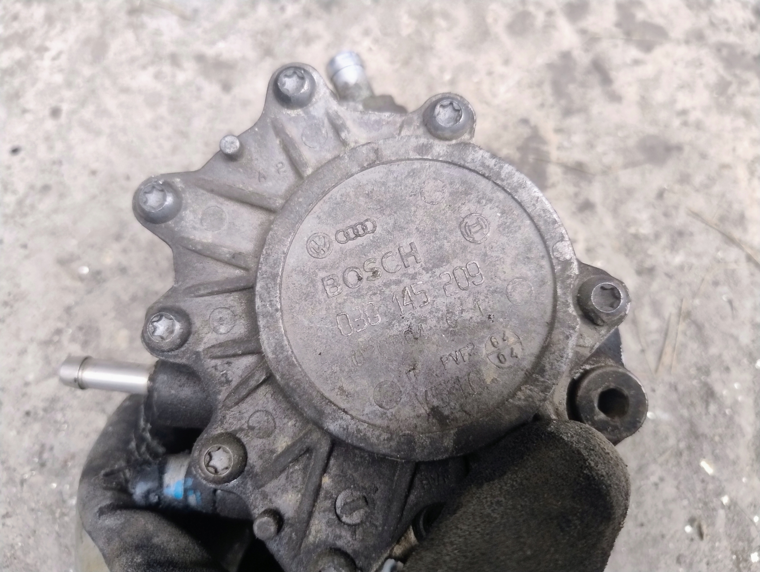 Pompa vacum audi a4 b7 2,0 tdi 03G145209