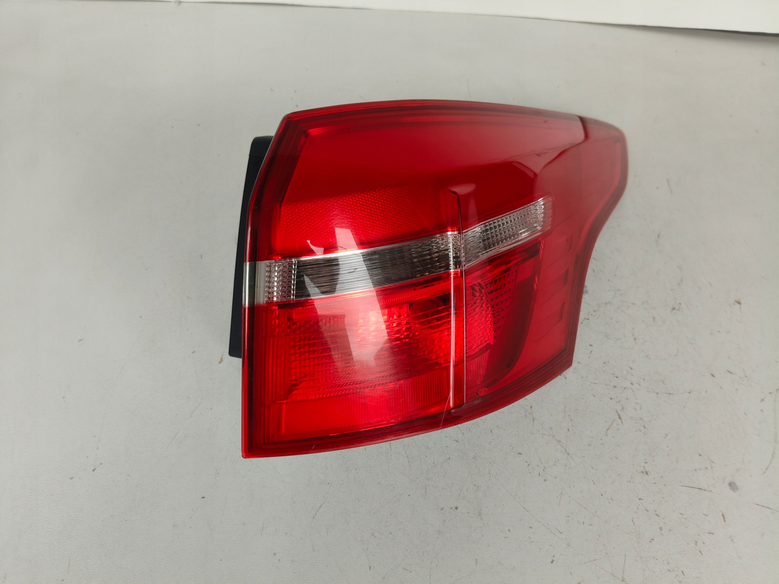 light right rear FORD FOCUS MK3 14- LIFT KOMBI
