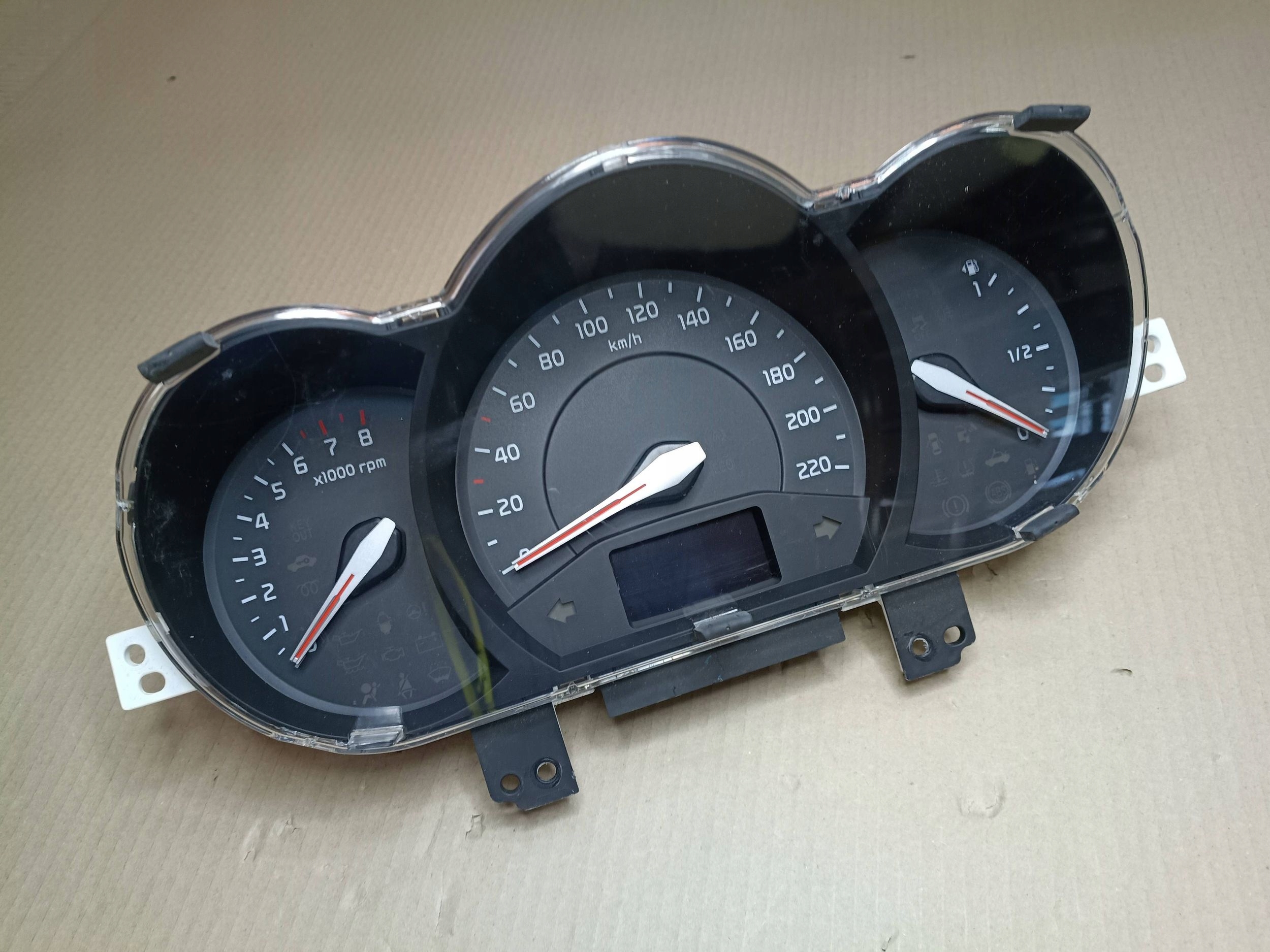 dials dials KIA Rio 94026-1W018