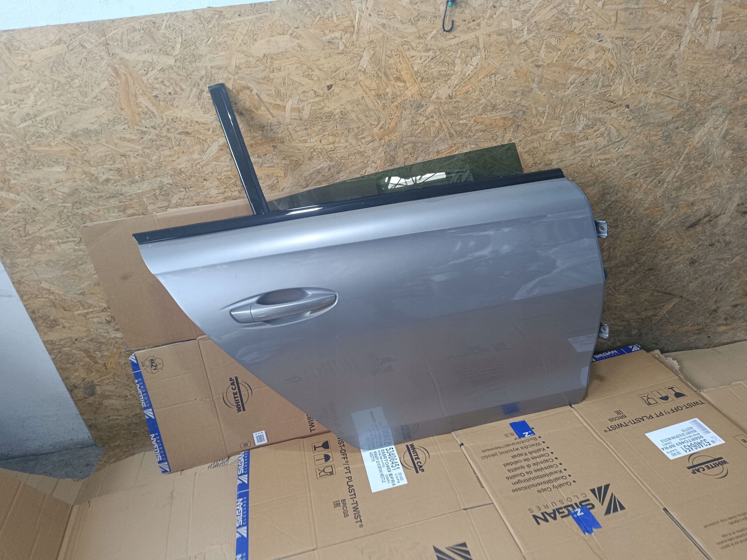 DRZWI PRAWE TYŁ PEUGEOT 508 II KOMBI Producent części Peugeot OE