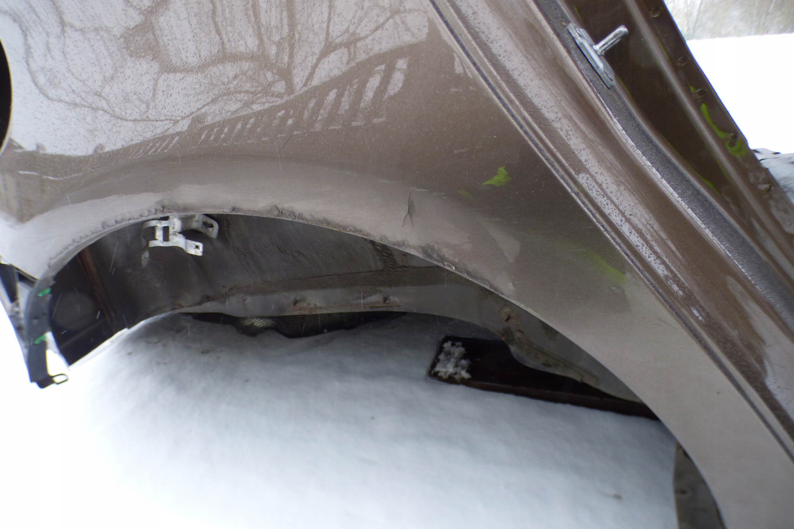LONGHERONE parafango Destra posteriore lakier 700 Volvo XC60 e 2008-2017