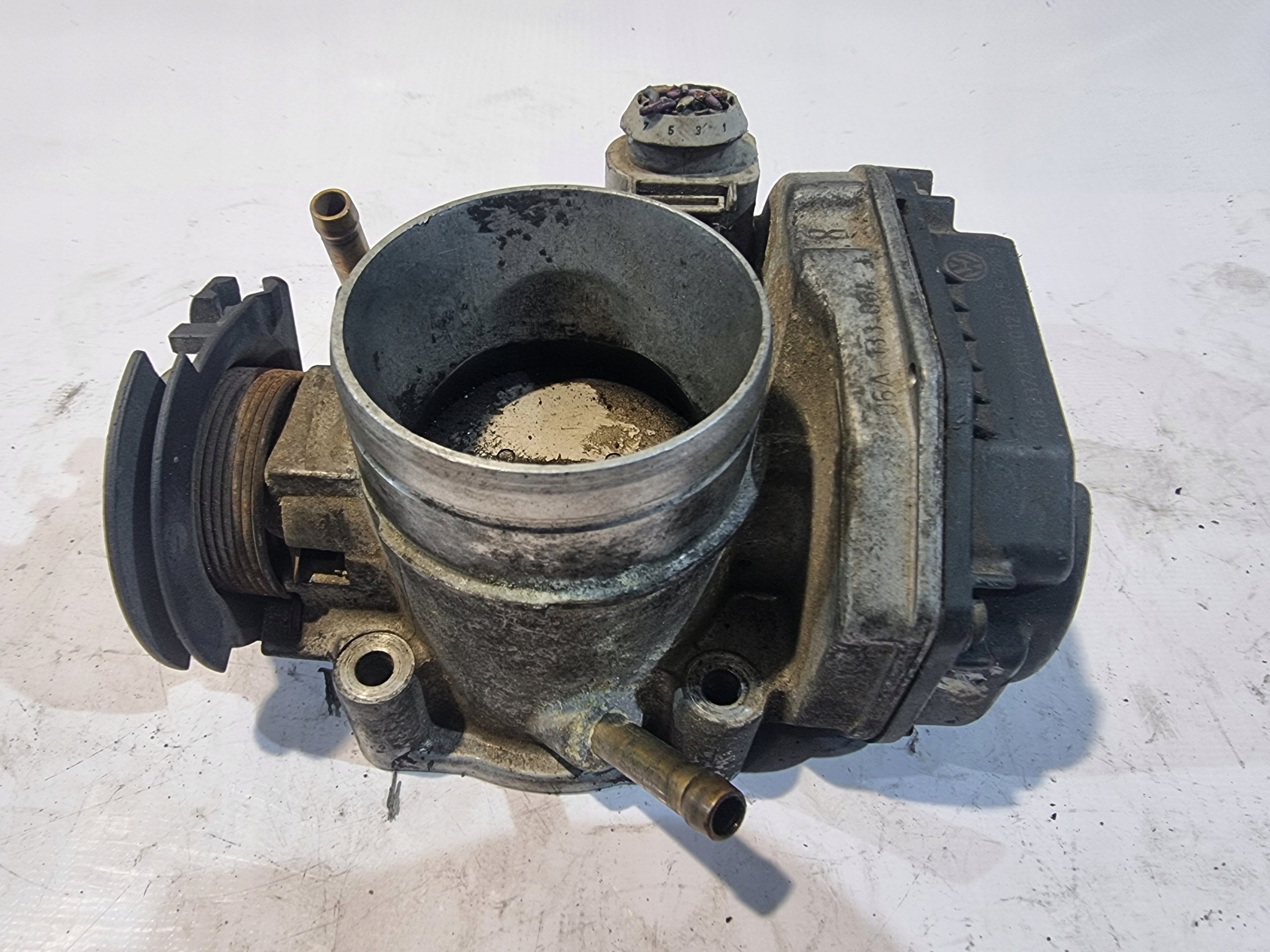 Valvola a farfalla OE 06A133064J AUDI A3 8L 1.8B