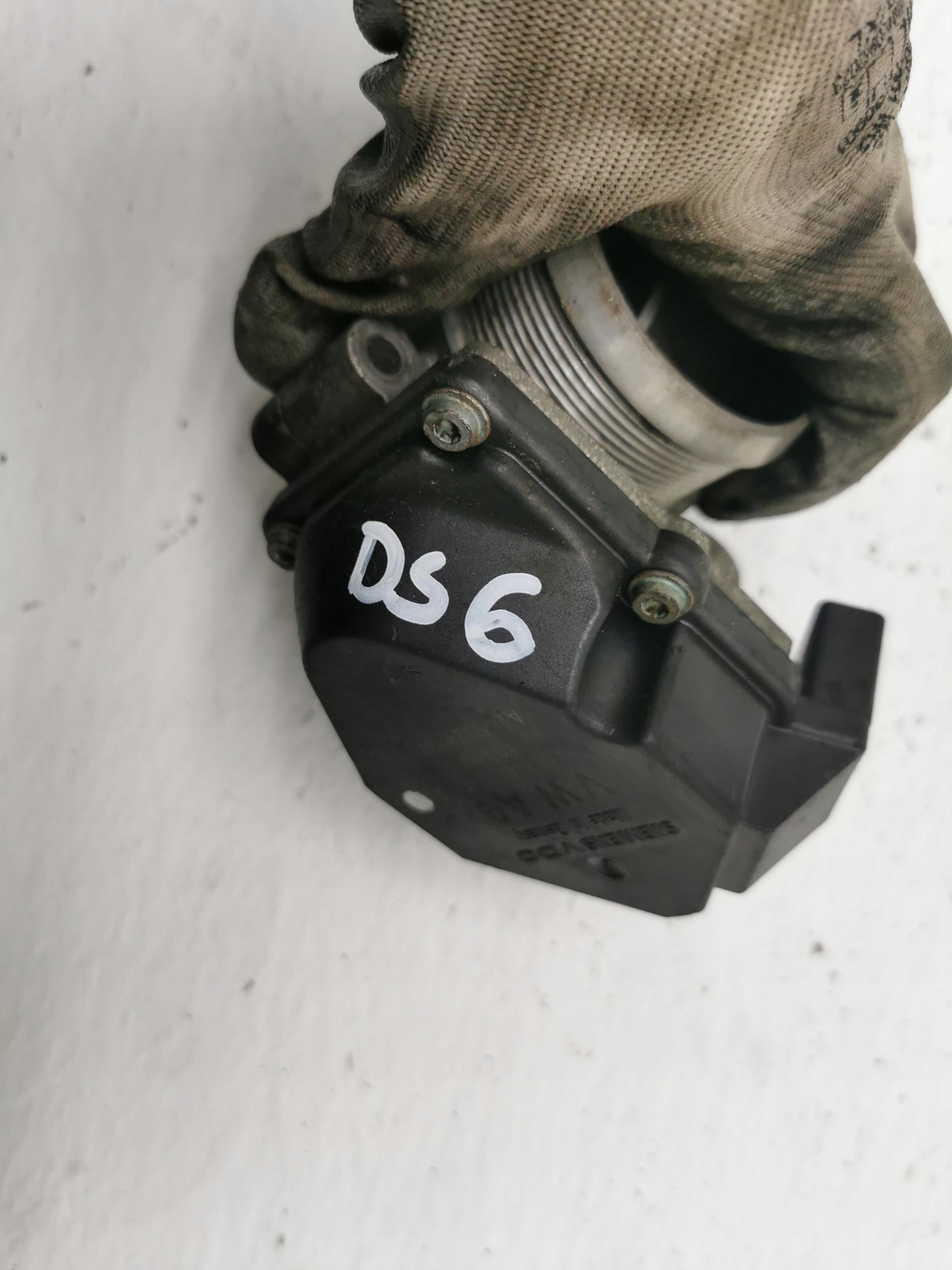 throttle flap VW CRAFTER 2.5 TDI 06-11 076128063A
