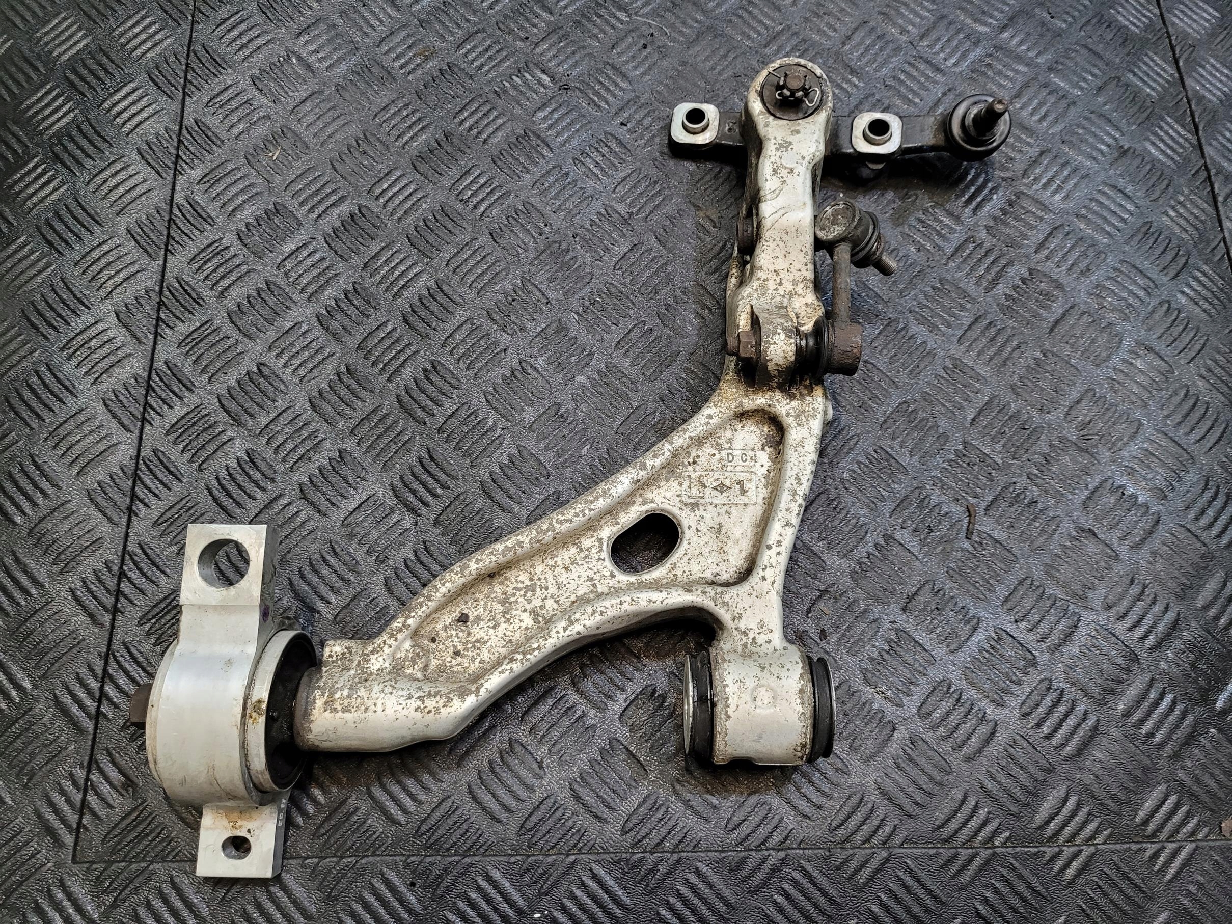 arm lower front front left LEXUS GS 4 IV GS250 2.5 12