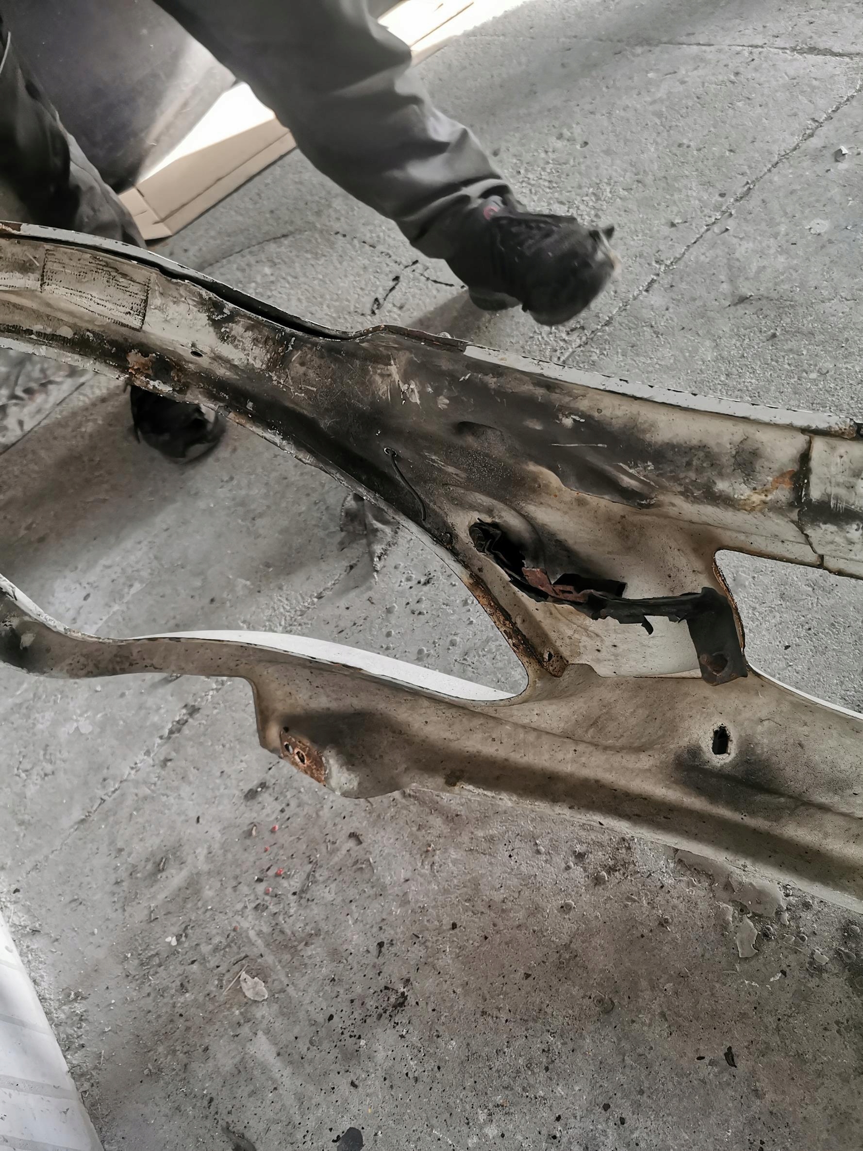 support panel for radiators pillar IVECO DAILY IV 06-12