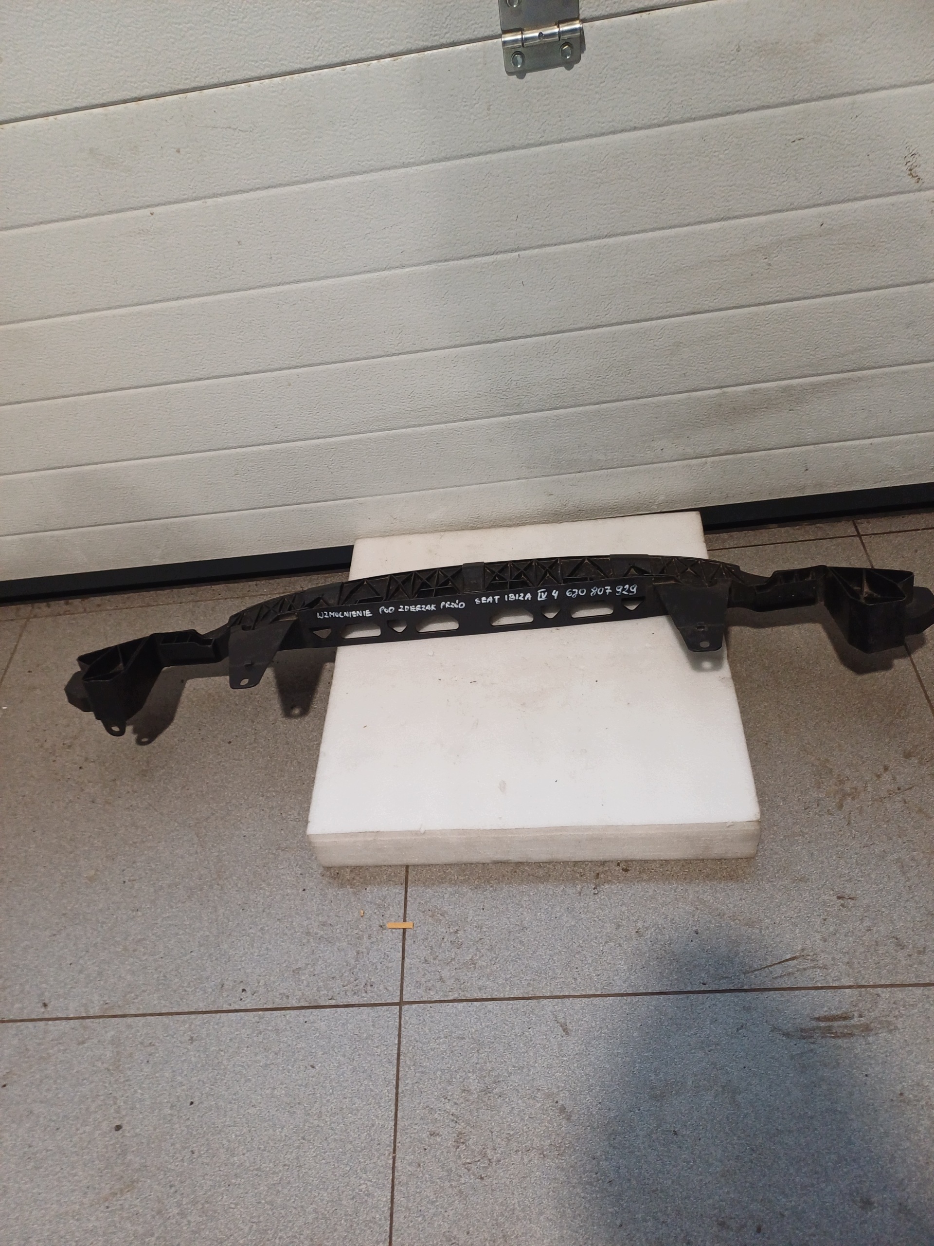 pillar below bumper front front SEAT IBIZA IV 4 6J0807929
