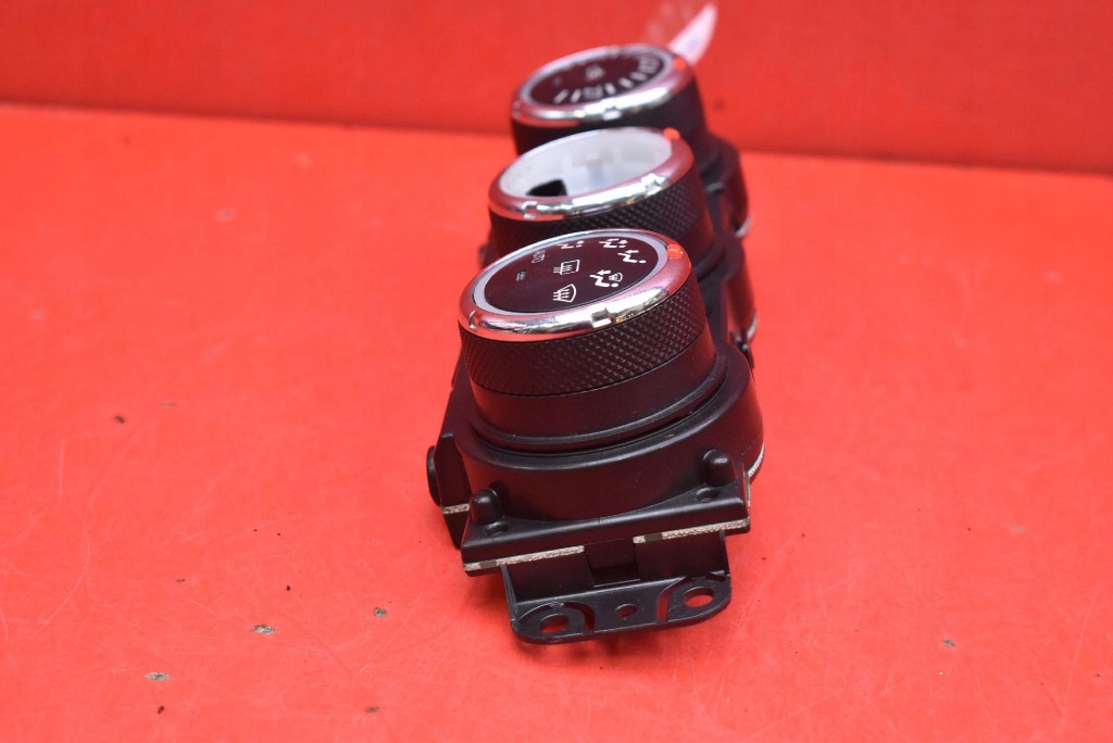 control panel air conditioning devices KLIMY 7820A115XC MITSUBISHI ASX 1 and 12-16