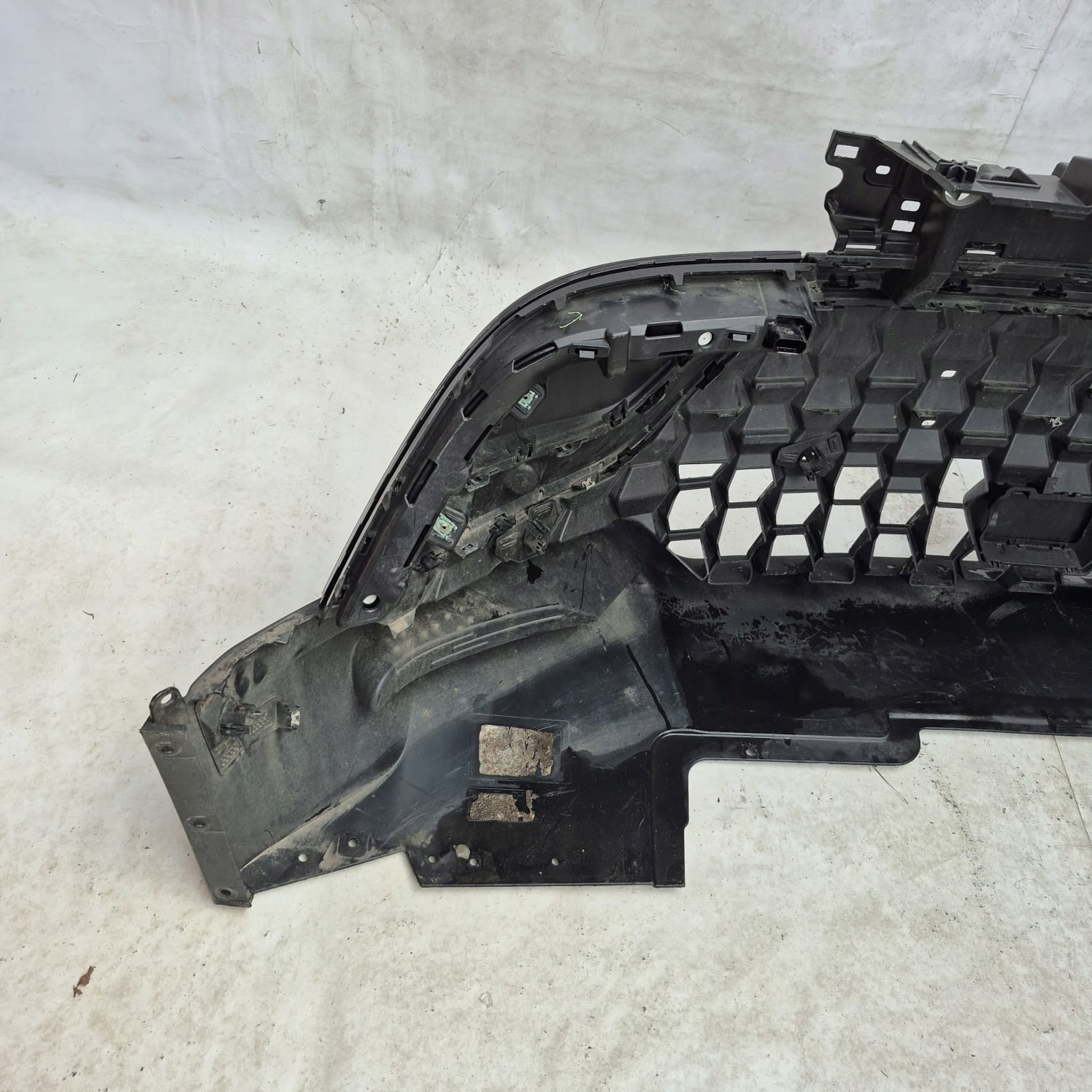 FISKER OCEAN 22- bumper front front PDC 2960200650