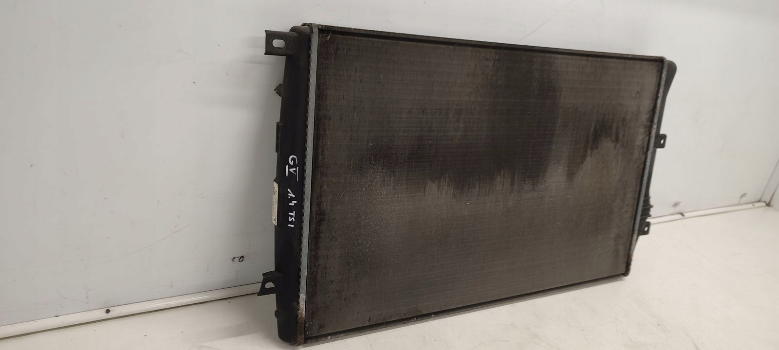water cooler VW Golf V 1,4 TSI