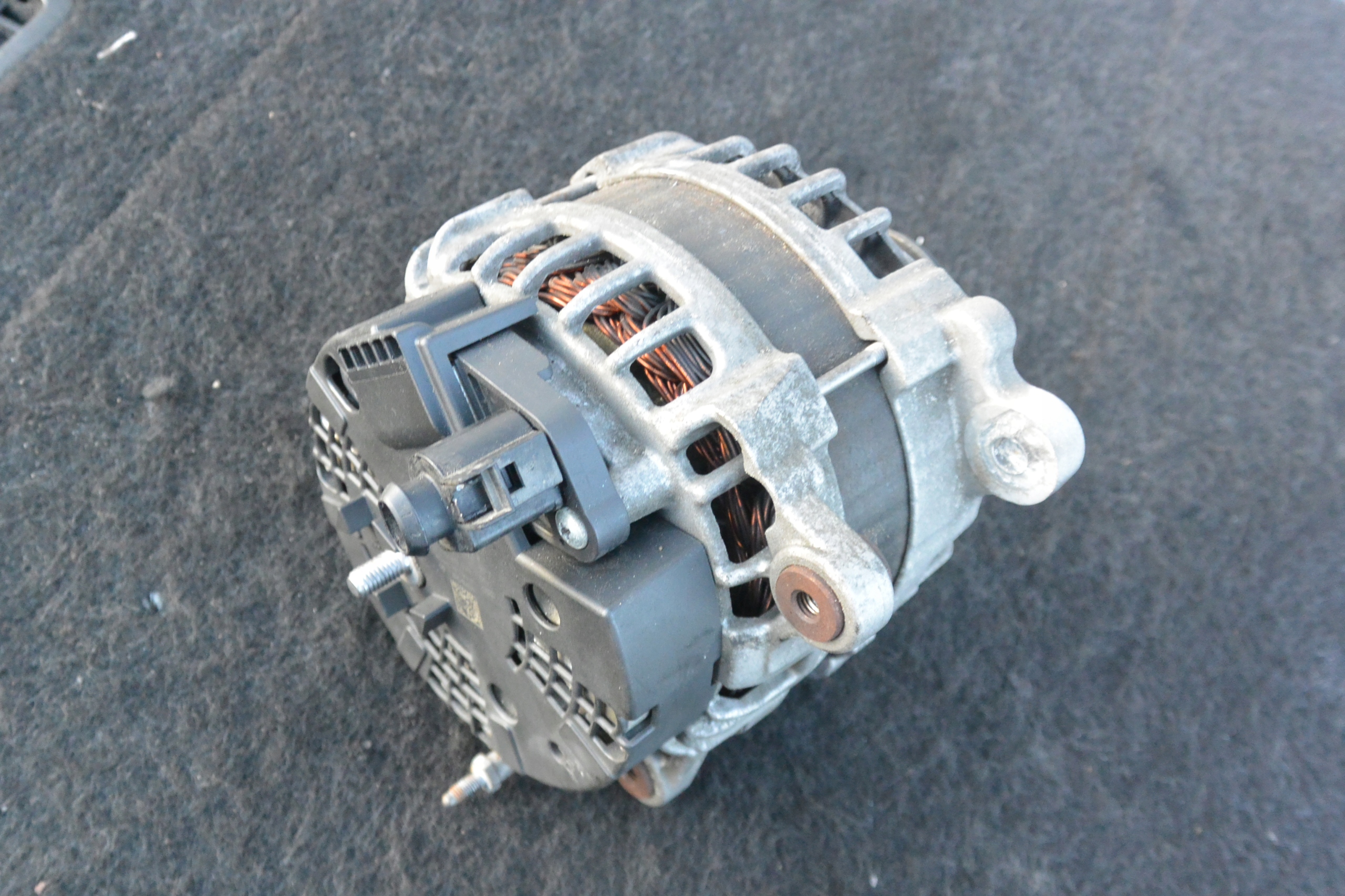 alternator 2.0TDI VW PASSAT B7 B8 USA
