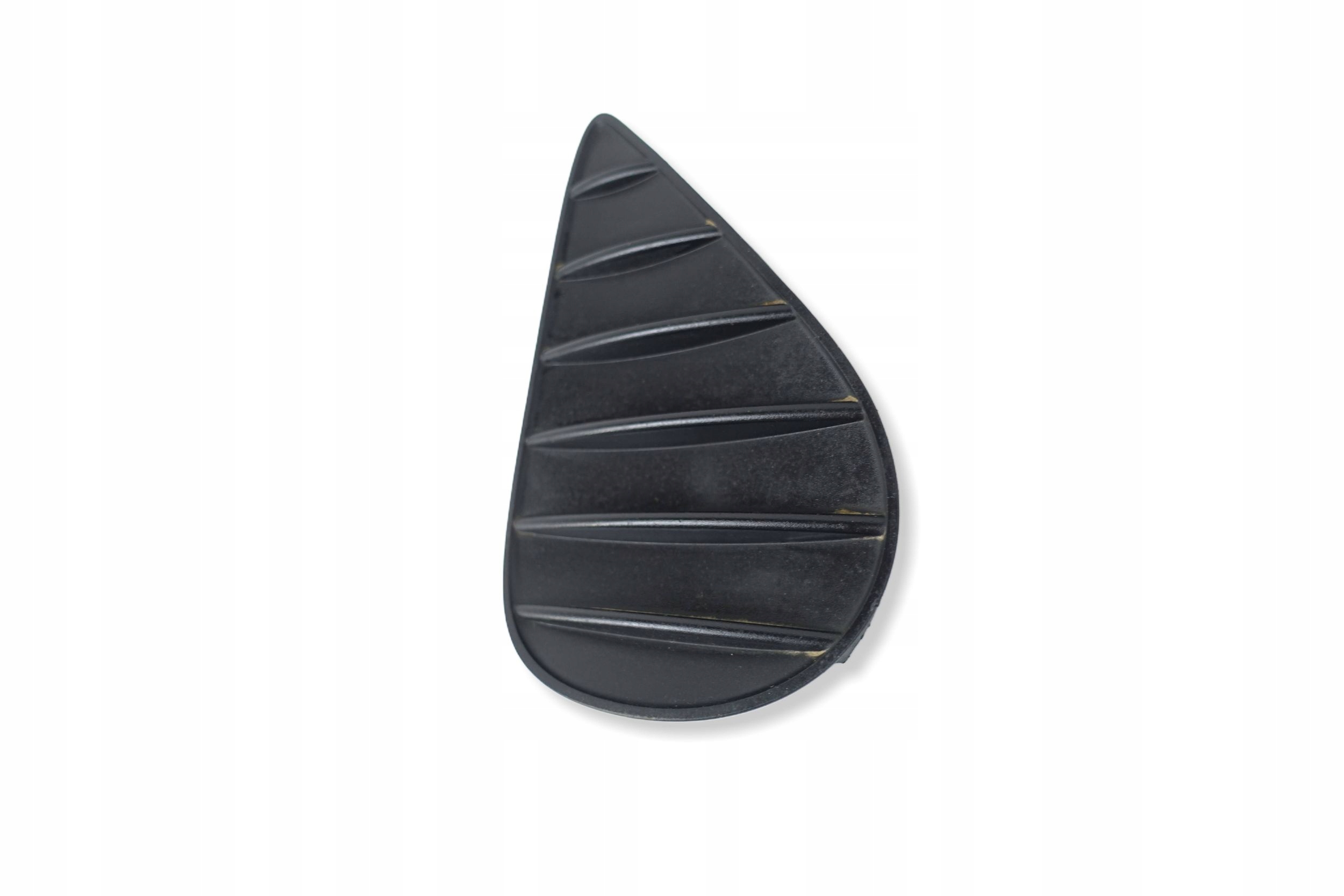 grid of a bumper right front right front TOYOTA YARIS III P3 2011-2014