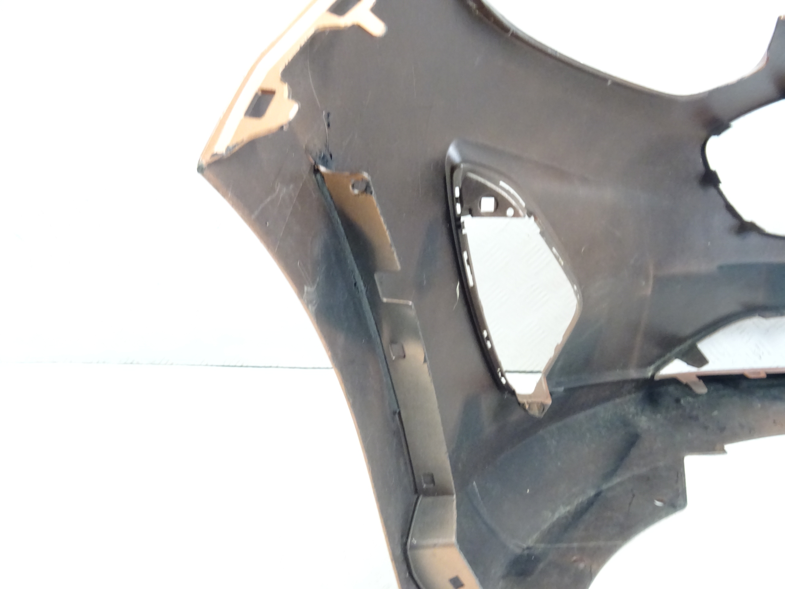 Ford Fiesta MK8 nárazník předek přední