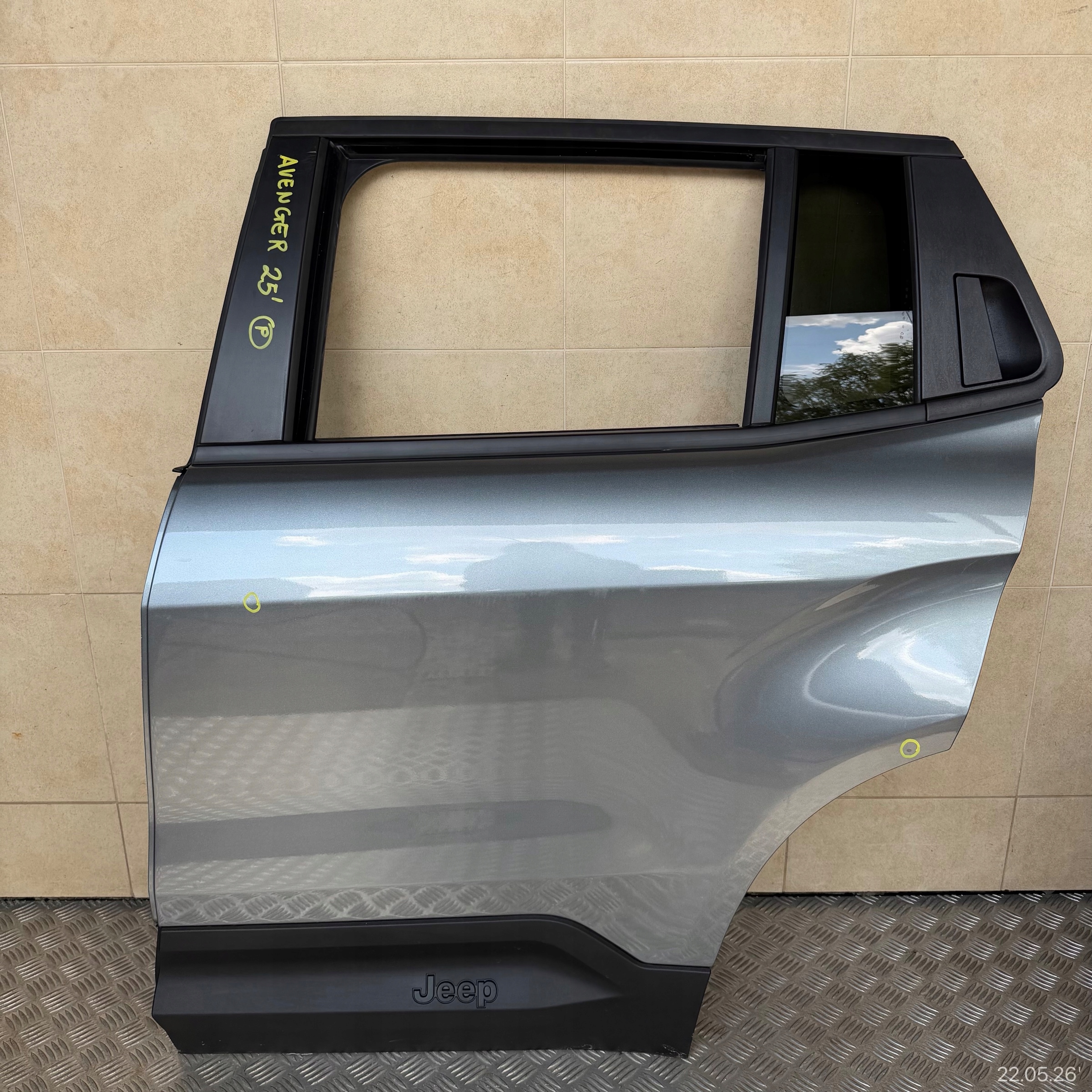 door complete rear. left JEEP AVENGER 2025 ROK