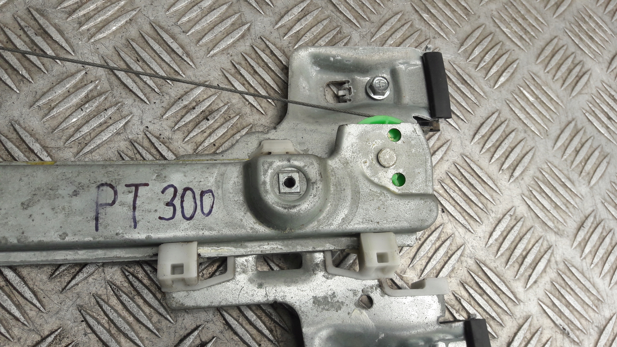 CHRYSLER 300C window regulator right rear part 992734-101