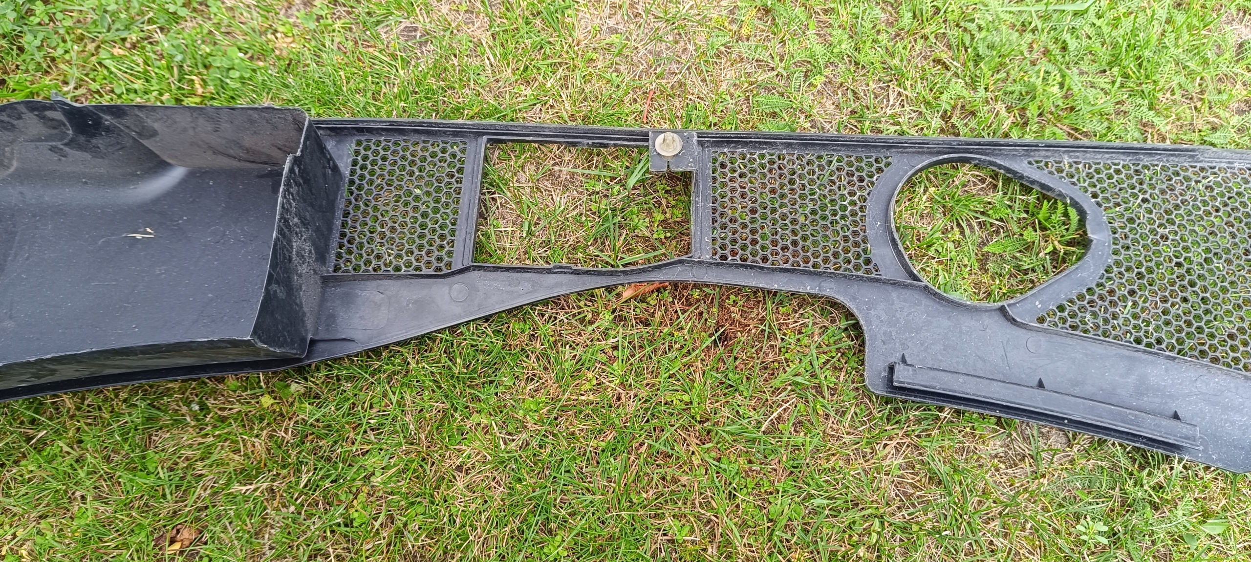 torpedo cap AUDI A4 S4 8K A5 S5 8T 8K1819447B