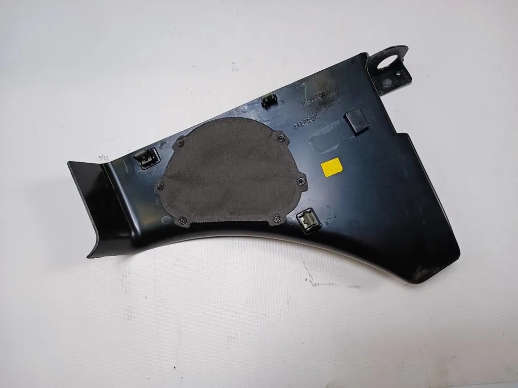 Couverture tablier moteur de couverture du haut parleur Droit Corvette C5