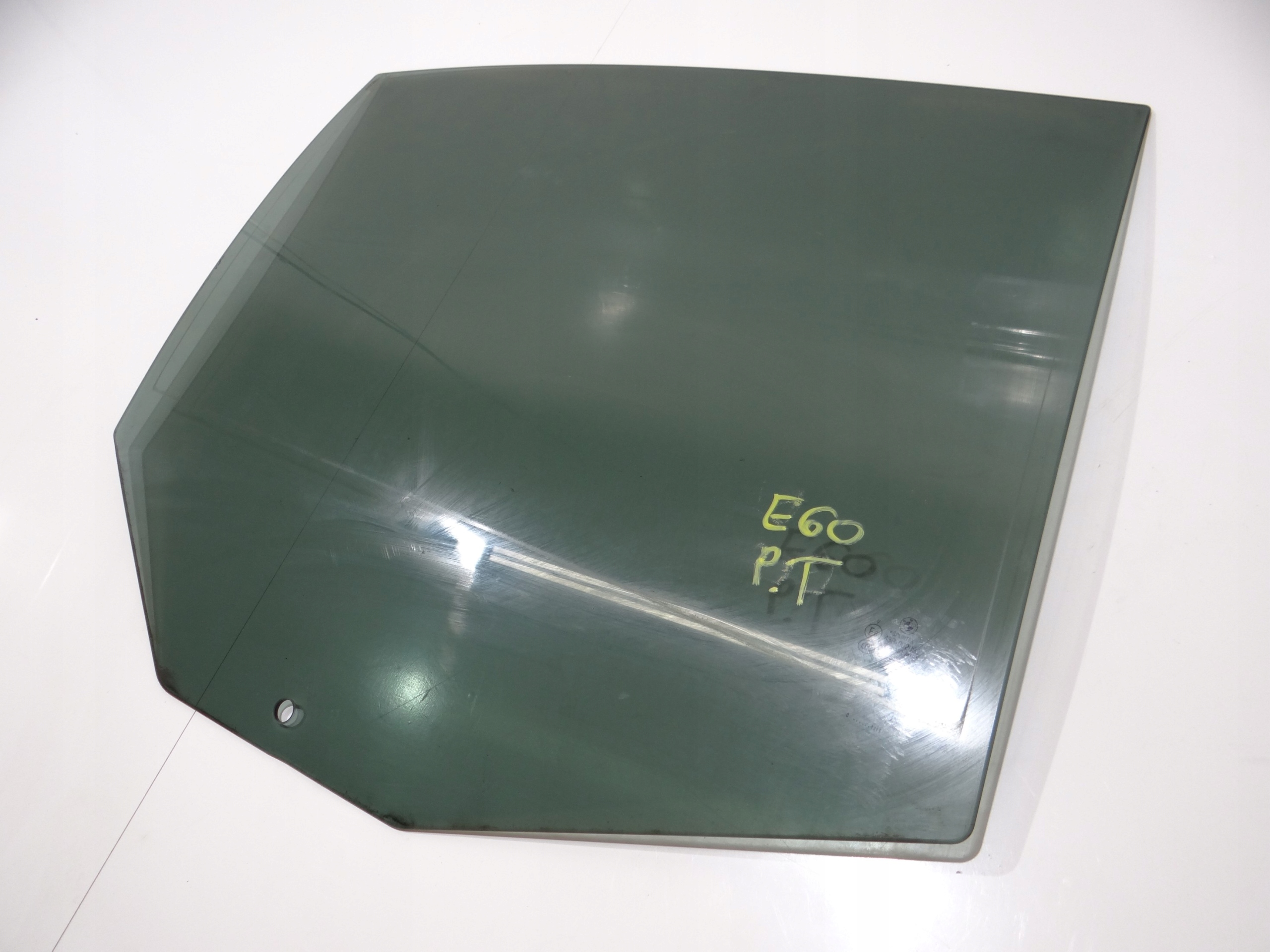 window door side right rear part BMW E60 OE (16392740)