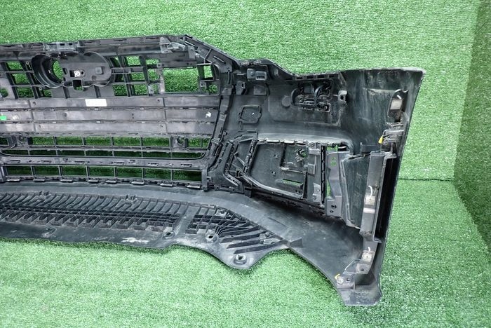 AUDI A6 C8 S-LINE 18- Frontstoßstange vorne