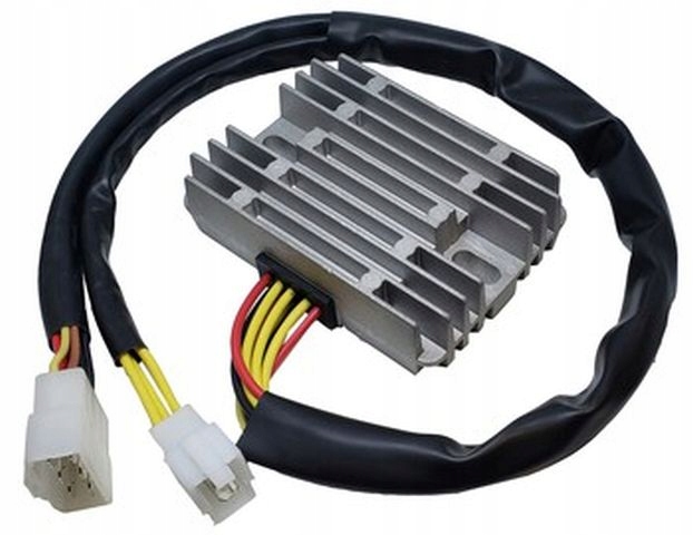 Dze Regulátor Napätia Kawasaki Vn 1500 01-05; Vn 1600 04-08 Oem 21066-1126