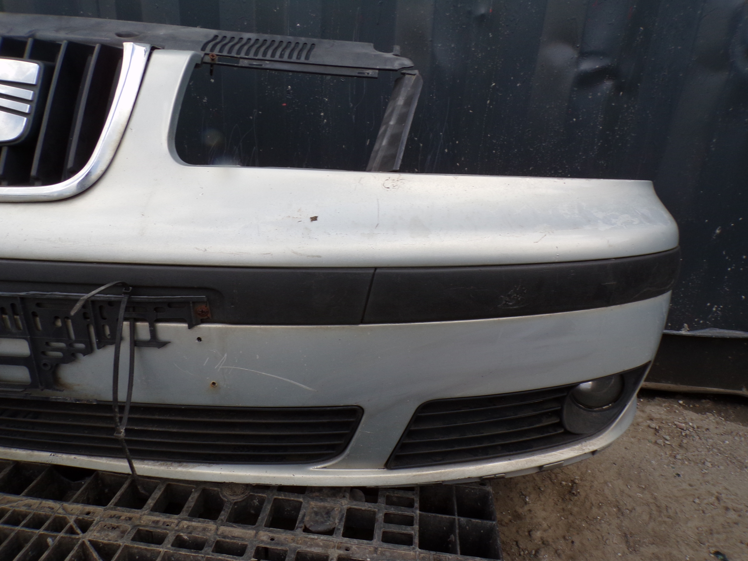 front bumper front SEAT ALHAMBRA 1 and LIFT (R1)