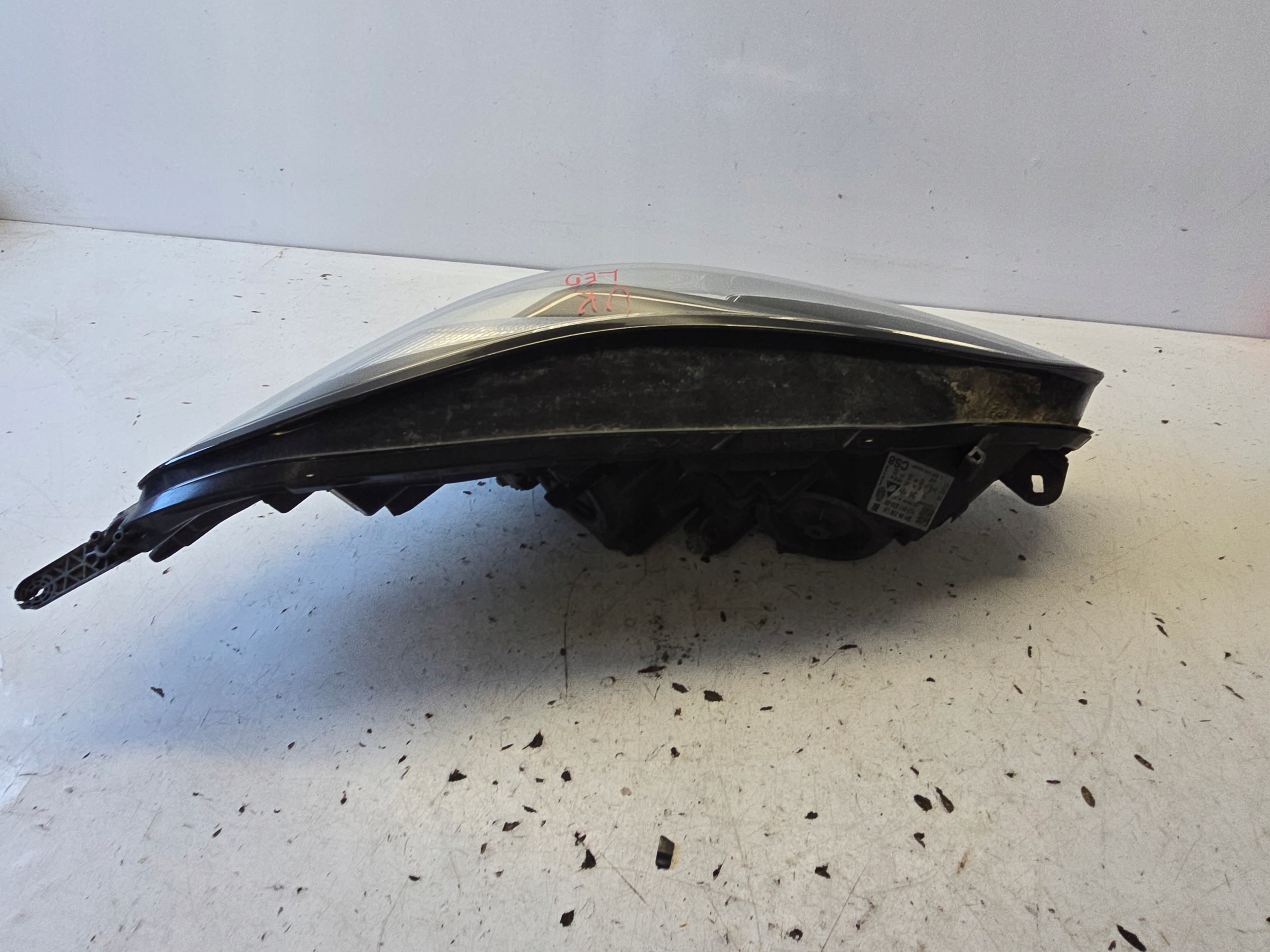 OPEL CORSA E REFLEKTOR light left front left ANGLIK Z LEDEM 39108228 UK