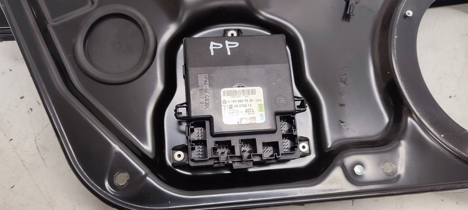 window regulator right front mechanism Mercedes W164