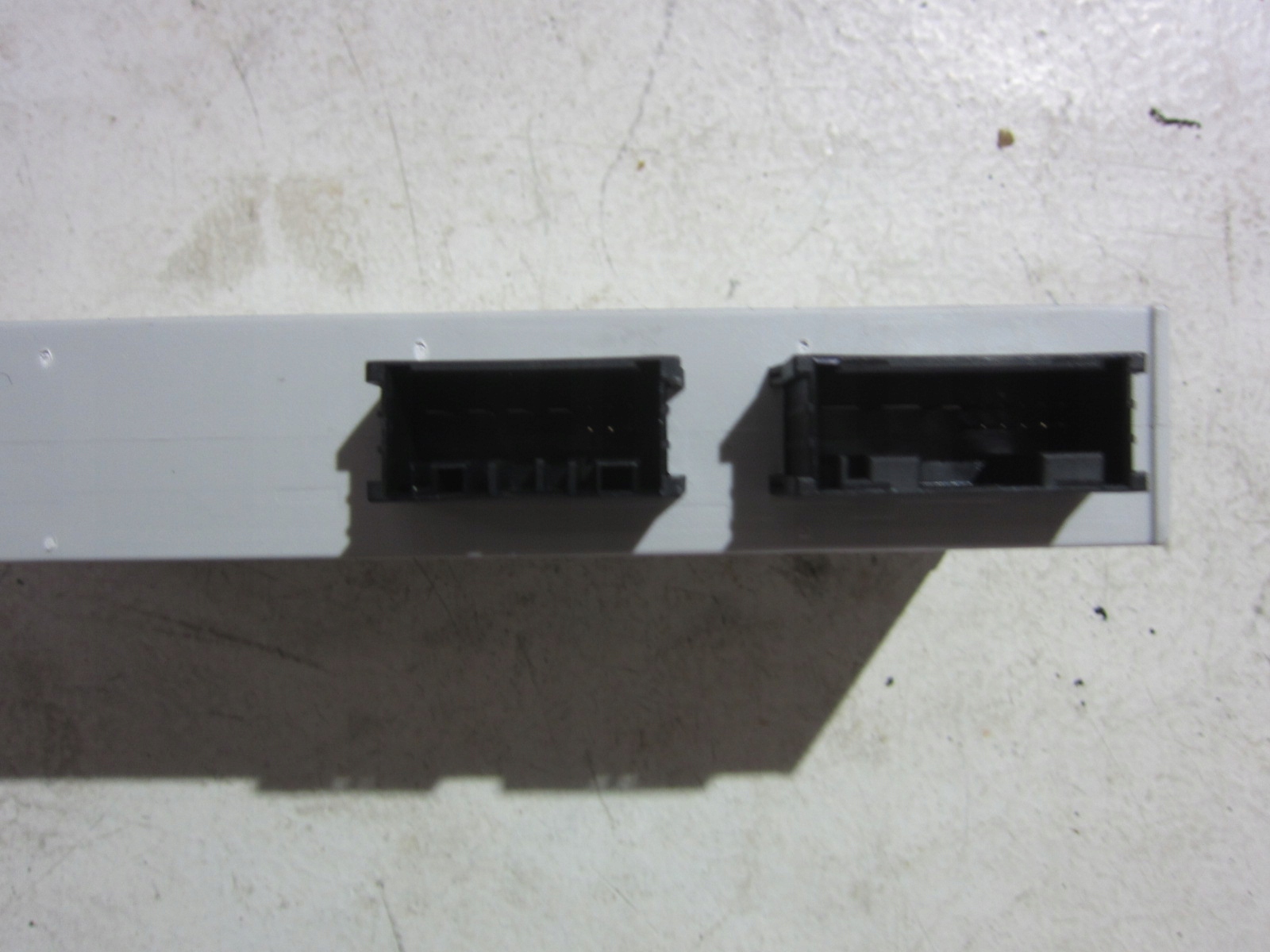 BMW F11 F10 530D module control unit bonnet boot 7317513 61357365901