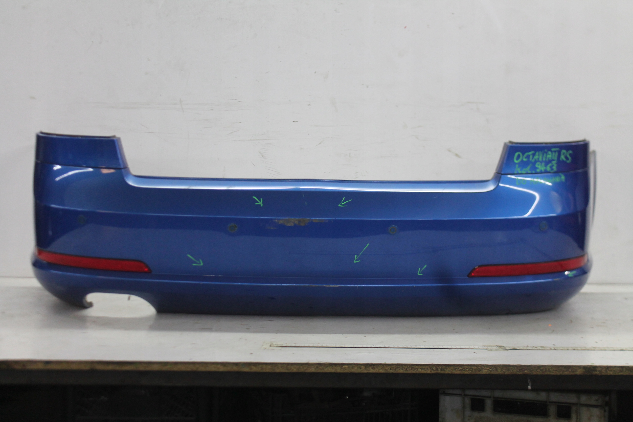 STOSSSTANGE HECK HINTEN 9463 OCTAVIA II RS HB 04-08