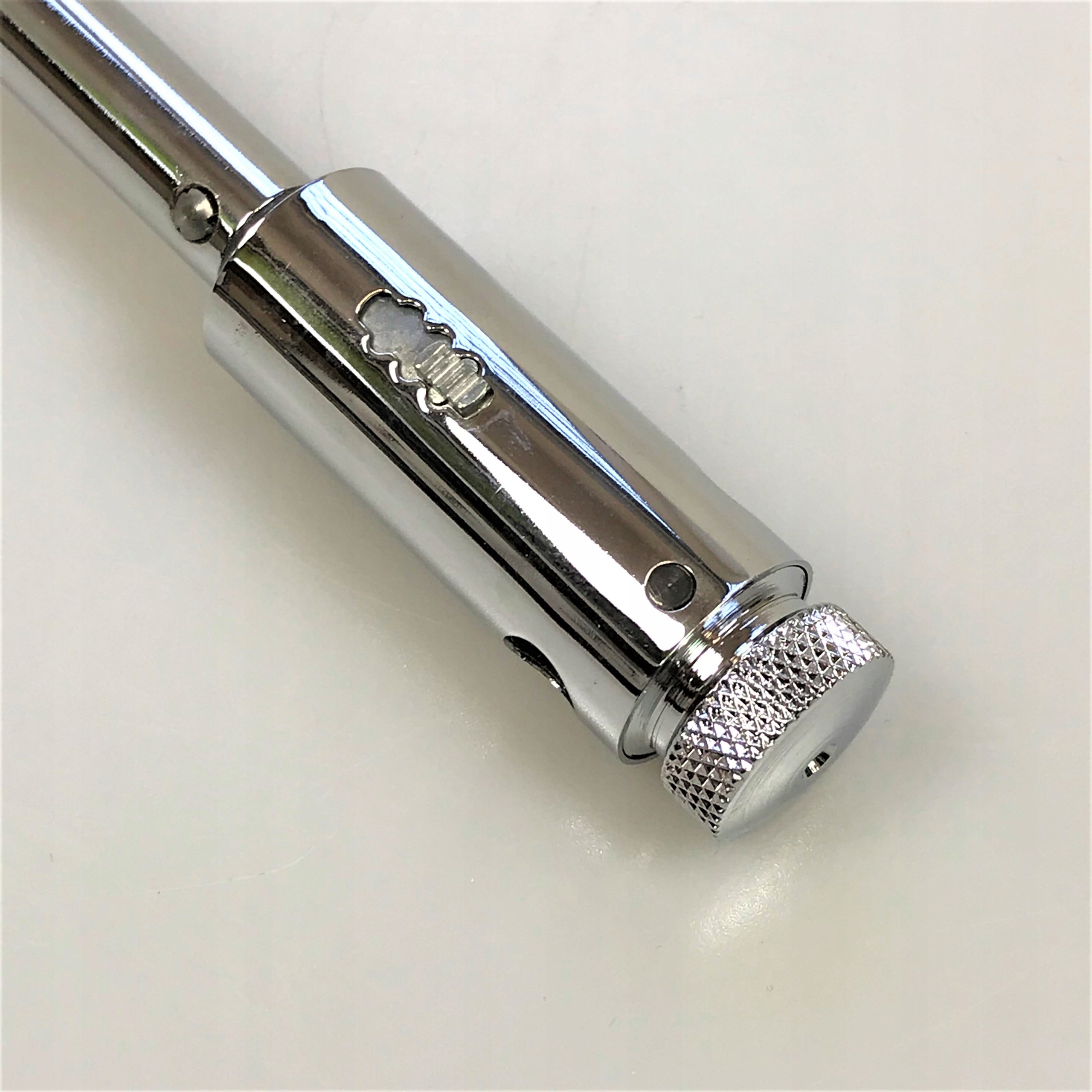 WURTH POKRETLO DO GWINTOWNIKOW M3 M8 Z GRZECHOTKA Producent code 07154203