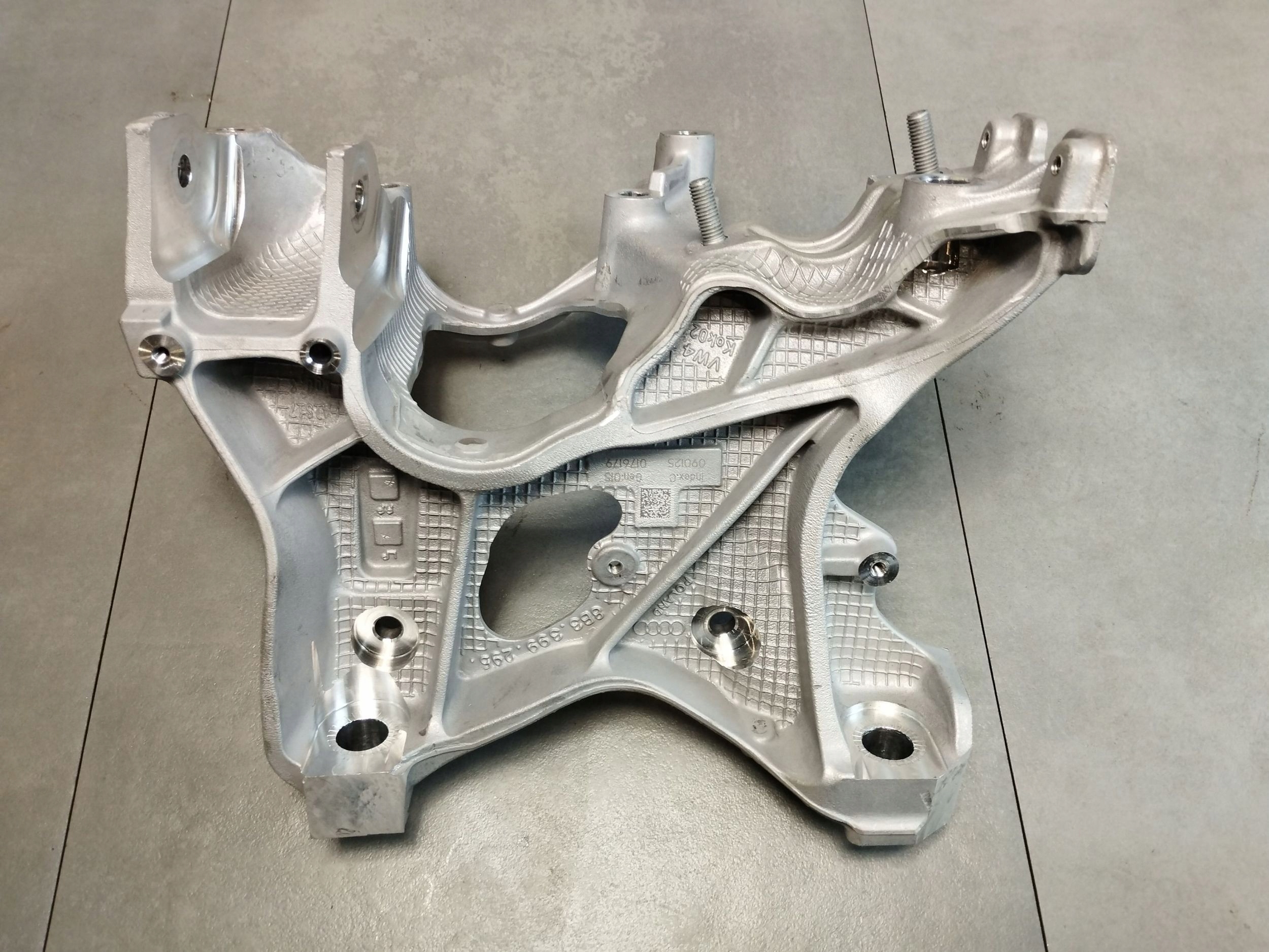 Audi A5 B10 support springing left front 8B3399295