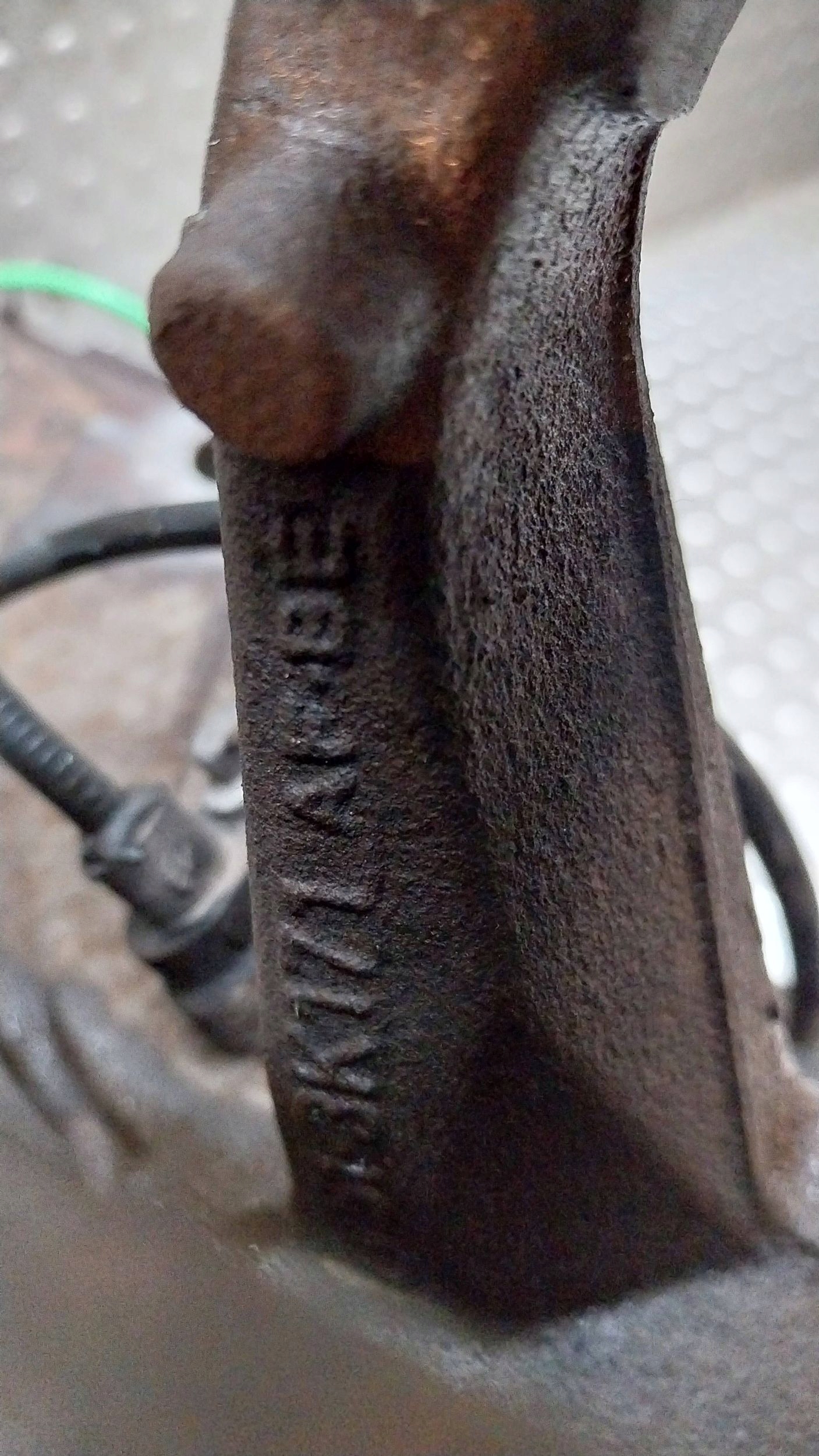 swing left front 8V51-3K171-AF/BE FORD FIESTA MK6 MK7